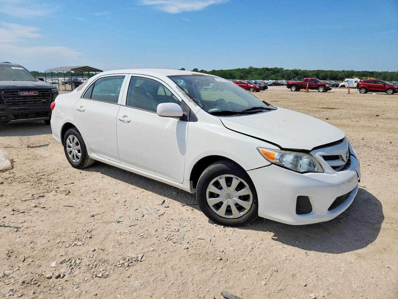 2013 Toyota Corolla L Белый vin: 5YFBU4EEXDP154235