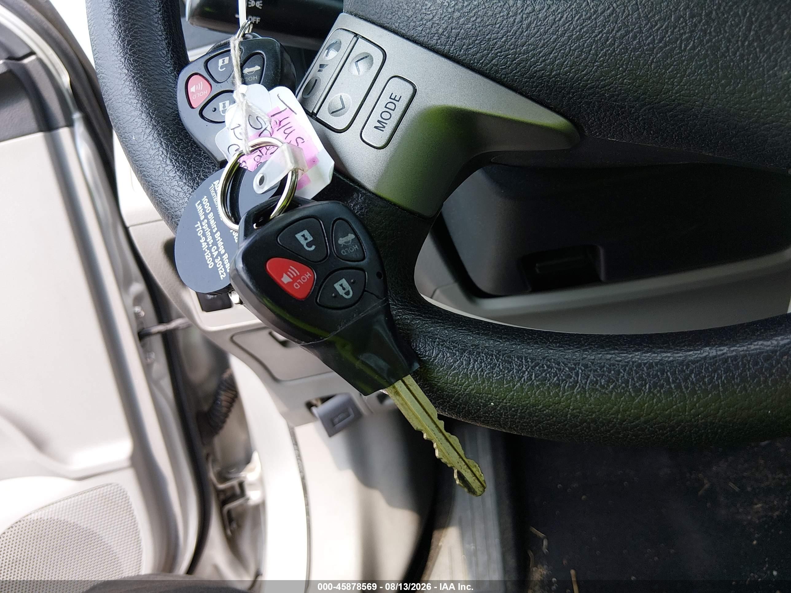 2013 Toyota Corolla Le Silver vin: 5YFBU4EEXDP164389