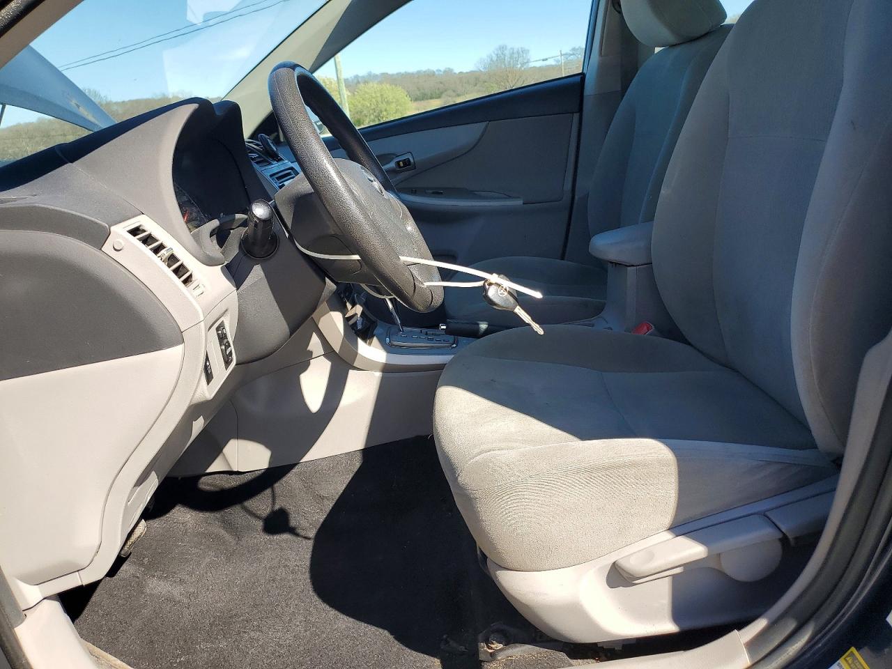 2013 Toyota Corolla Le Blue vin: 5YFBU4EEXDP166496