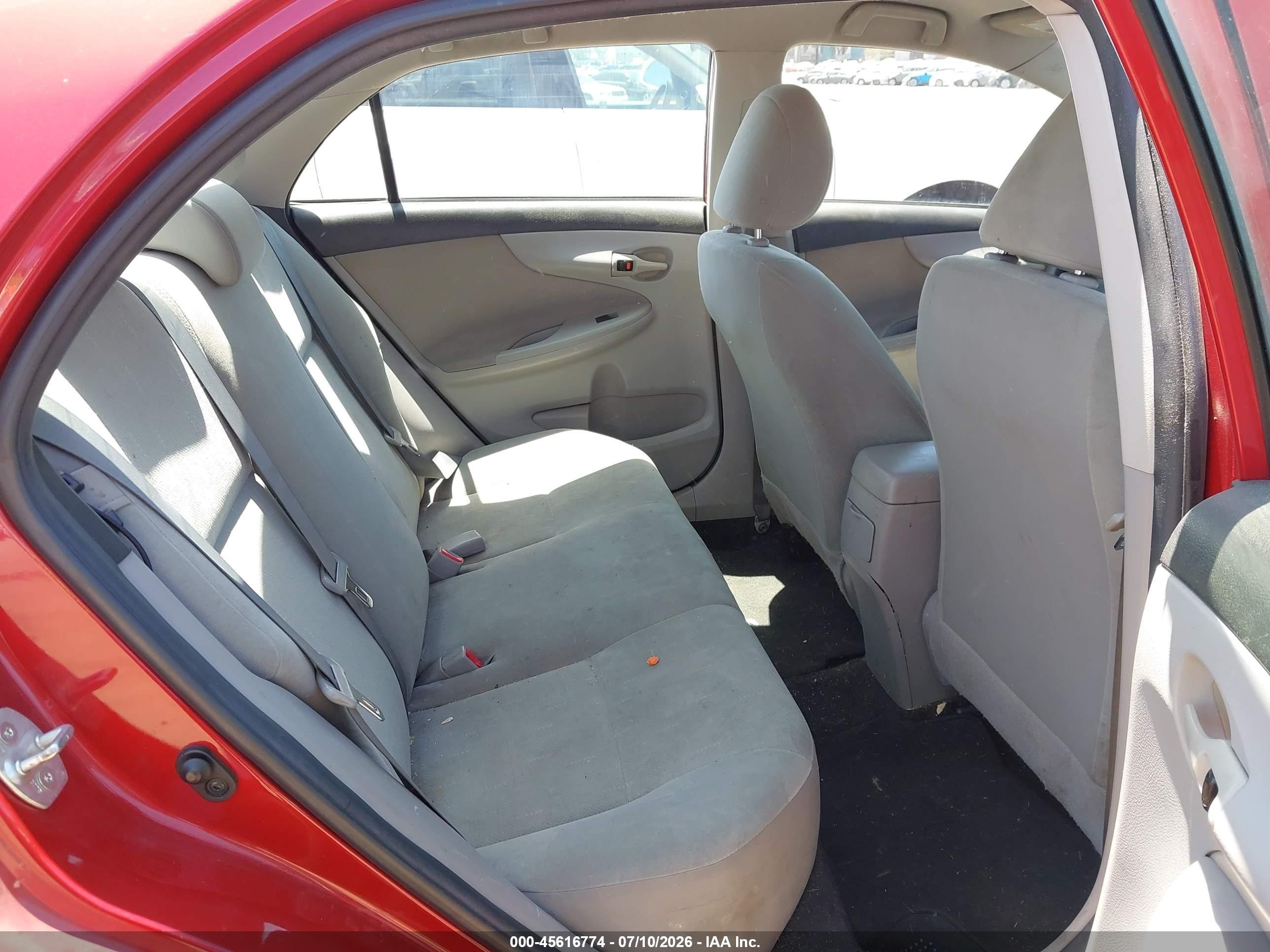 2013 Toyota Corolla L Красный vin: 5YFBU4EEXDP173755