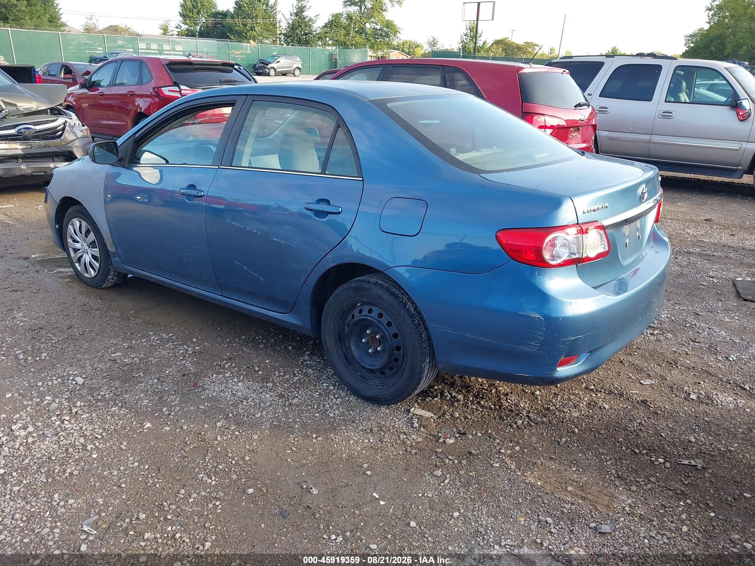 2013 Toyota Corolla Le Blue vin: 5YFBU4EEXDP175702