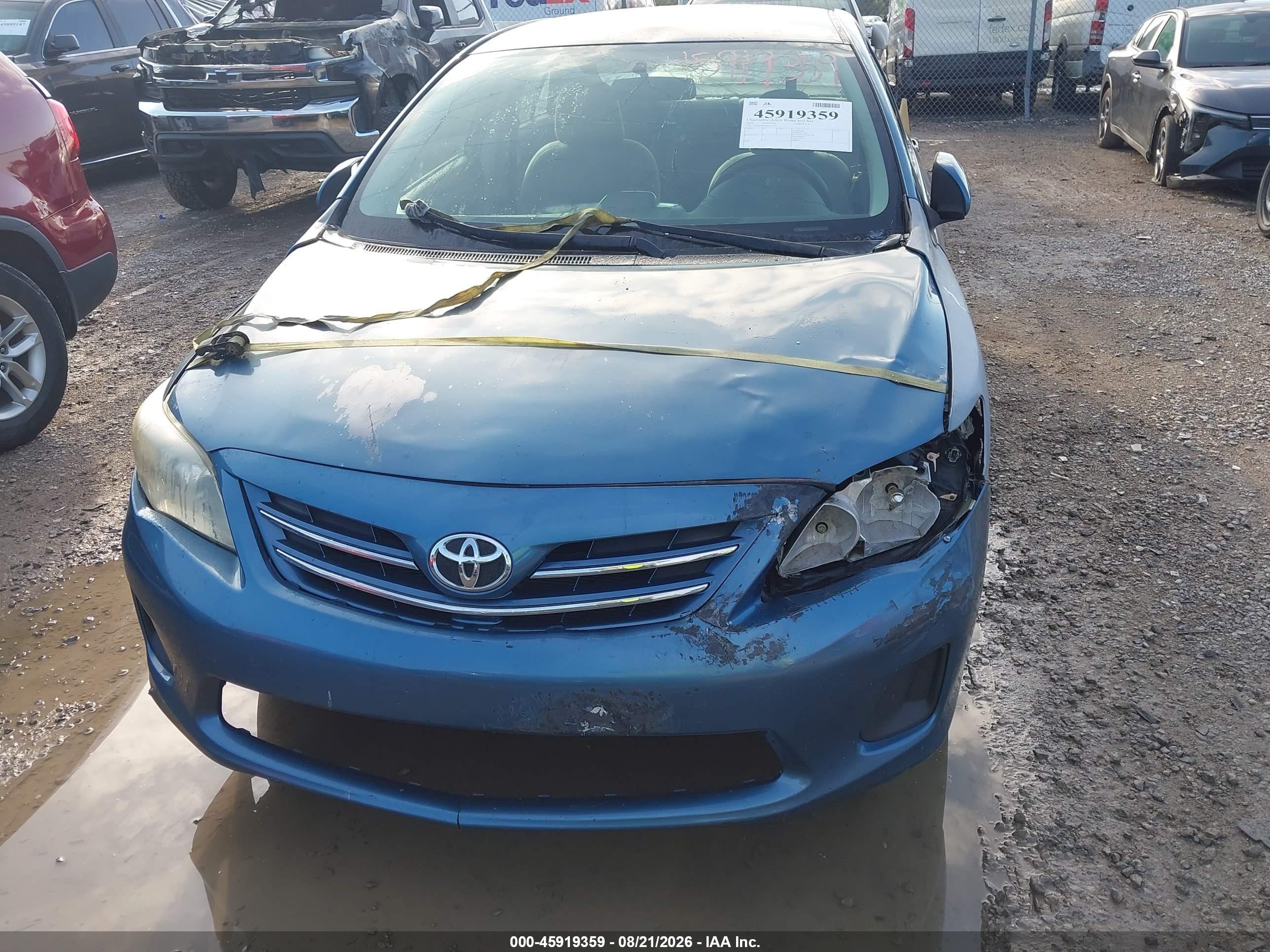 2013 Toyota Corolla Le Blue vin: 5YFBU4EEXDP175702