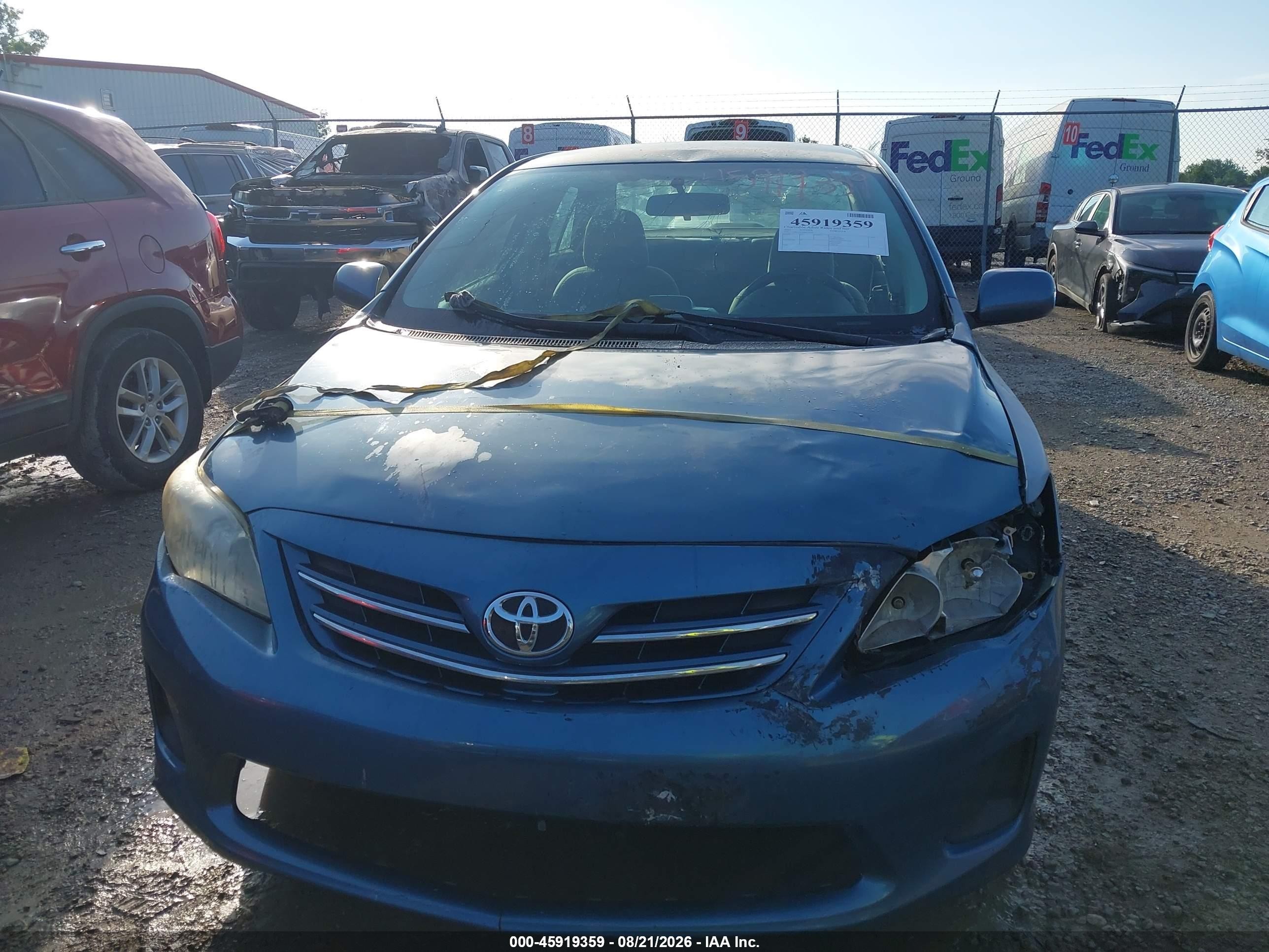 2013 Toyota Corolla Le Blue vin: 5YFBU4EEXDP175702