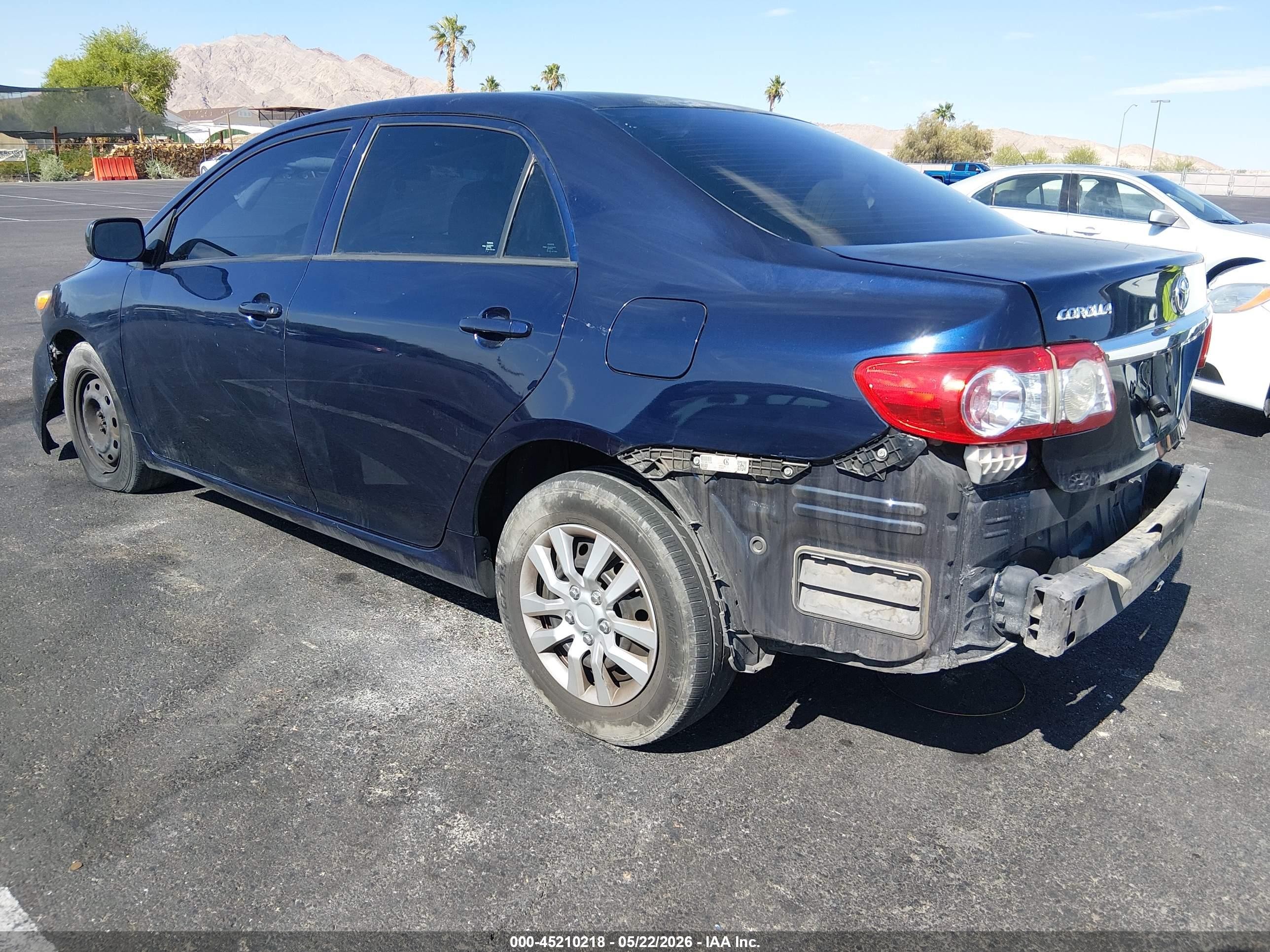 2013 Toyota Corolla L Blue vin: 5YFBU4EEXDP197182