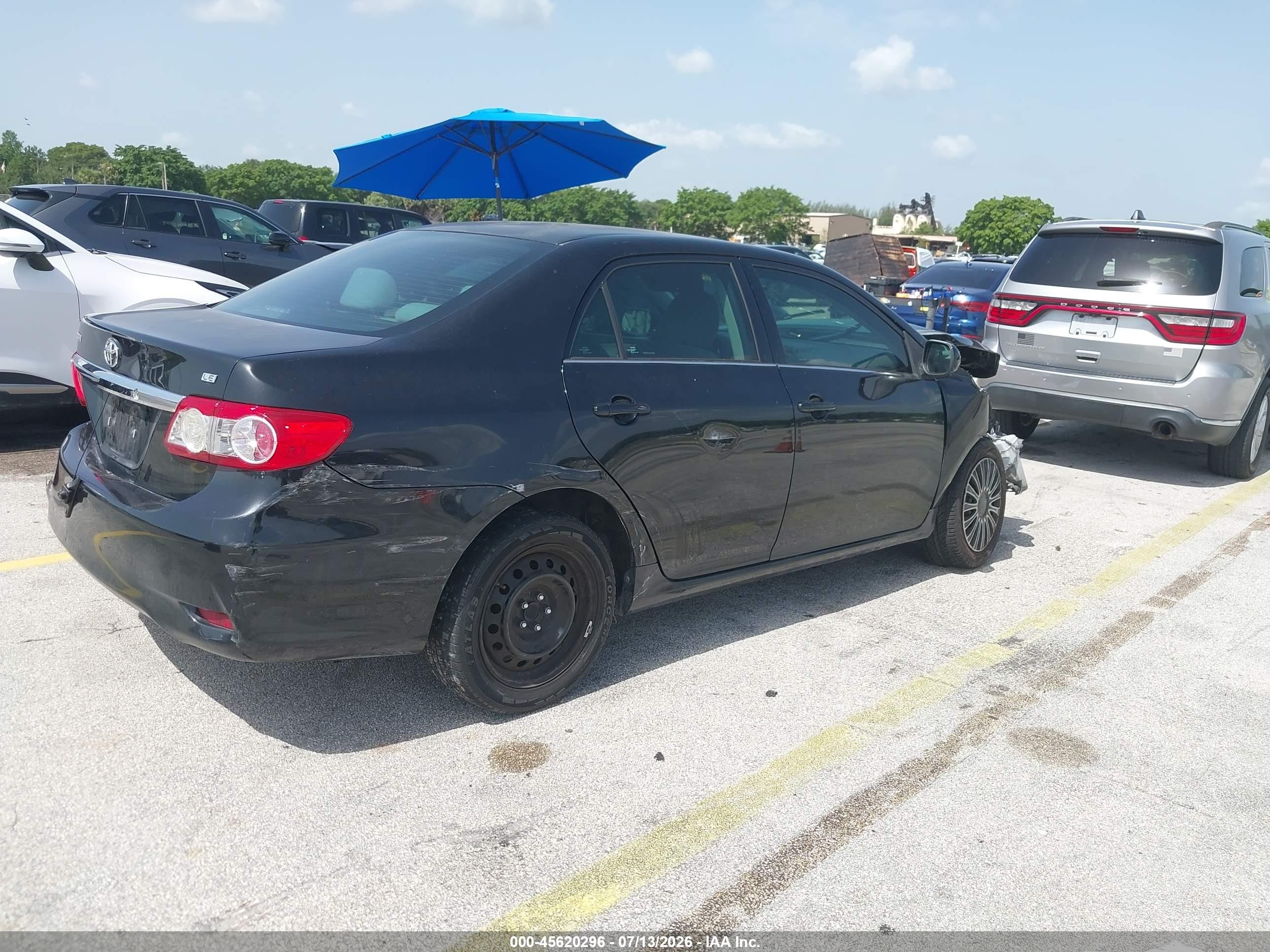 2013 Toyota Corolla Le Black vin: 5YFBU4EEXDP202266