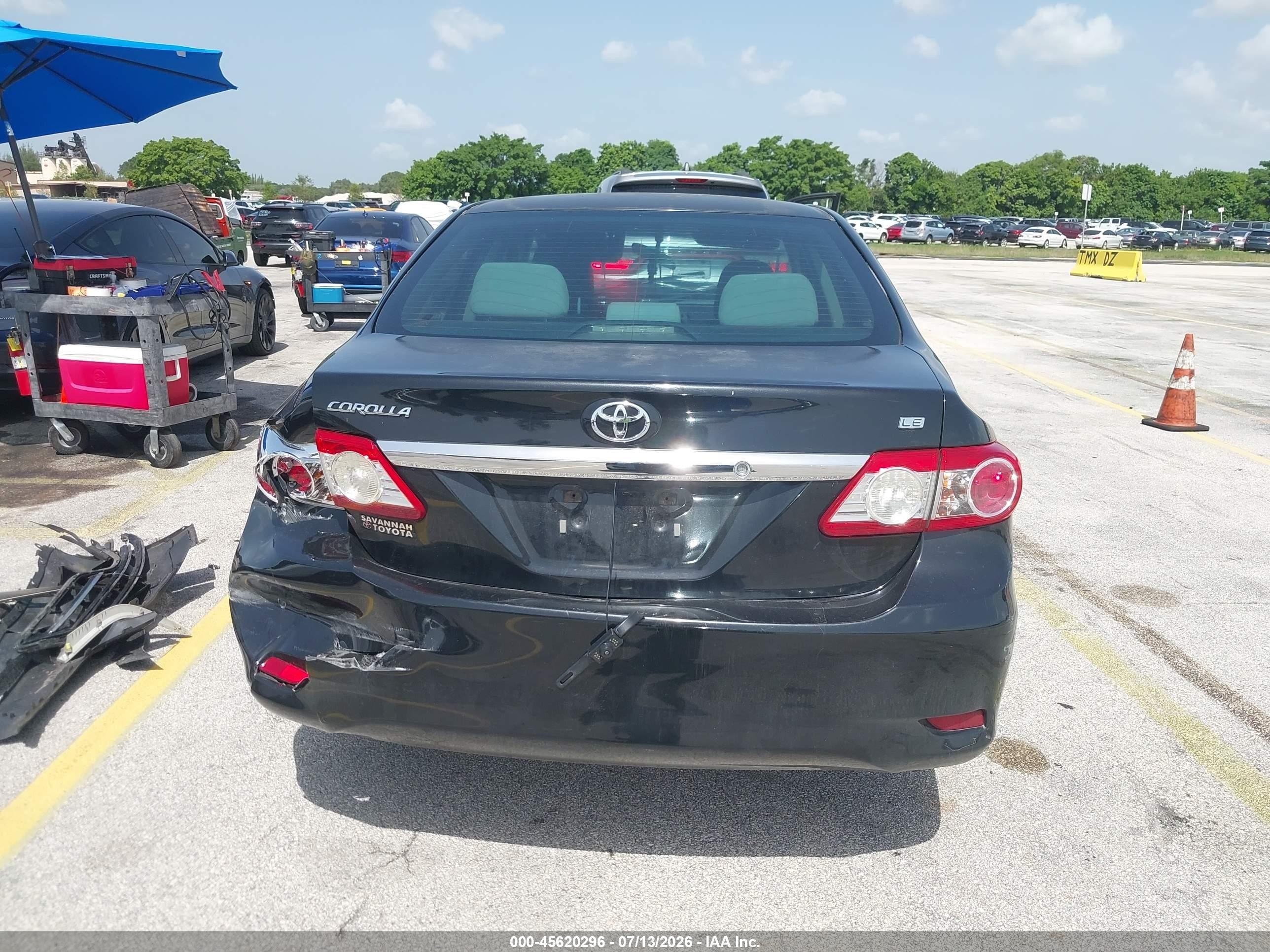 2013 Toyota Corolla Le Black vin: 5YFBU4EEXDP202266