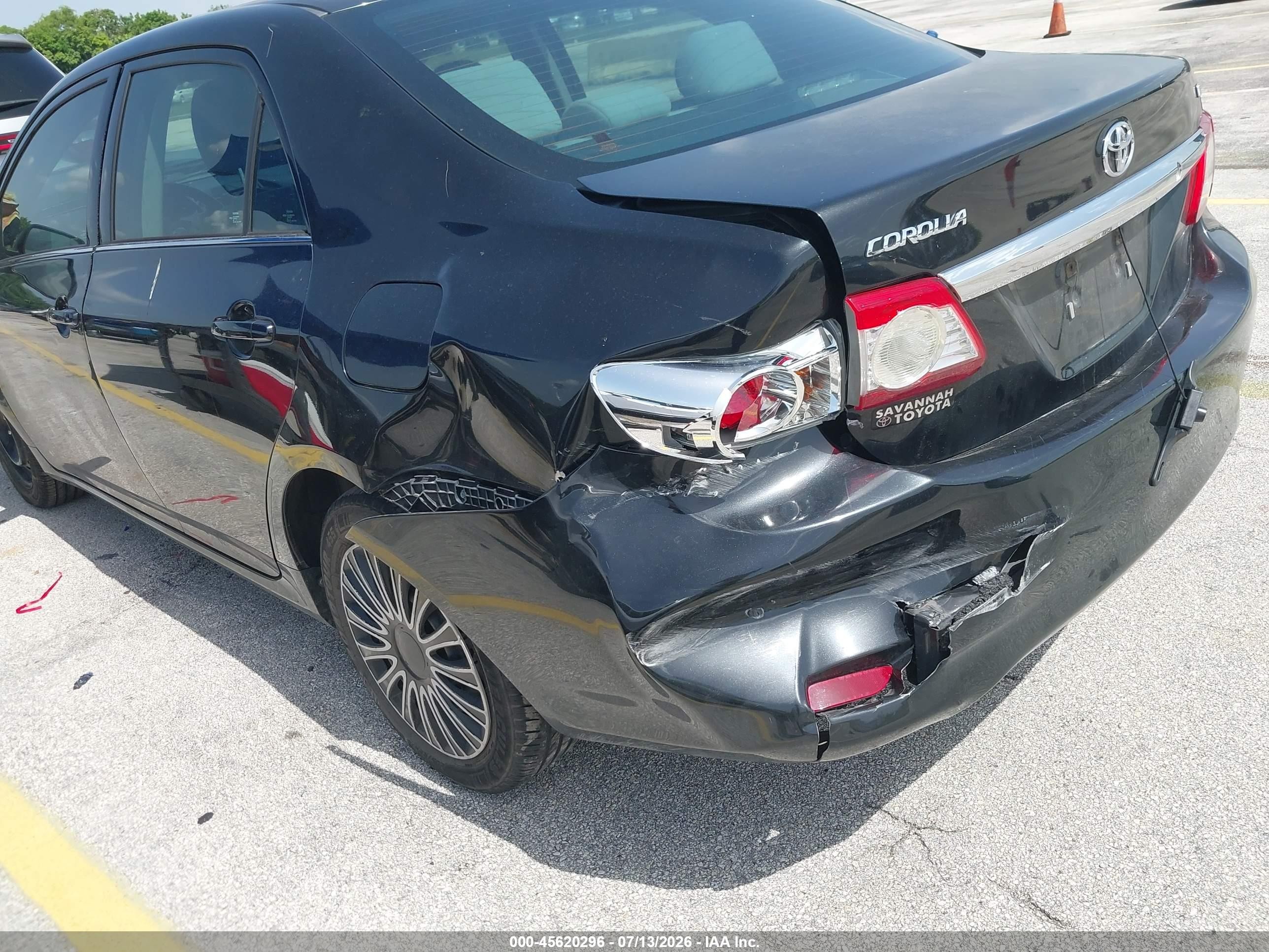 2013 Toyota Corolla Le Black vin: 5YFBU4EEXDP202266