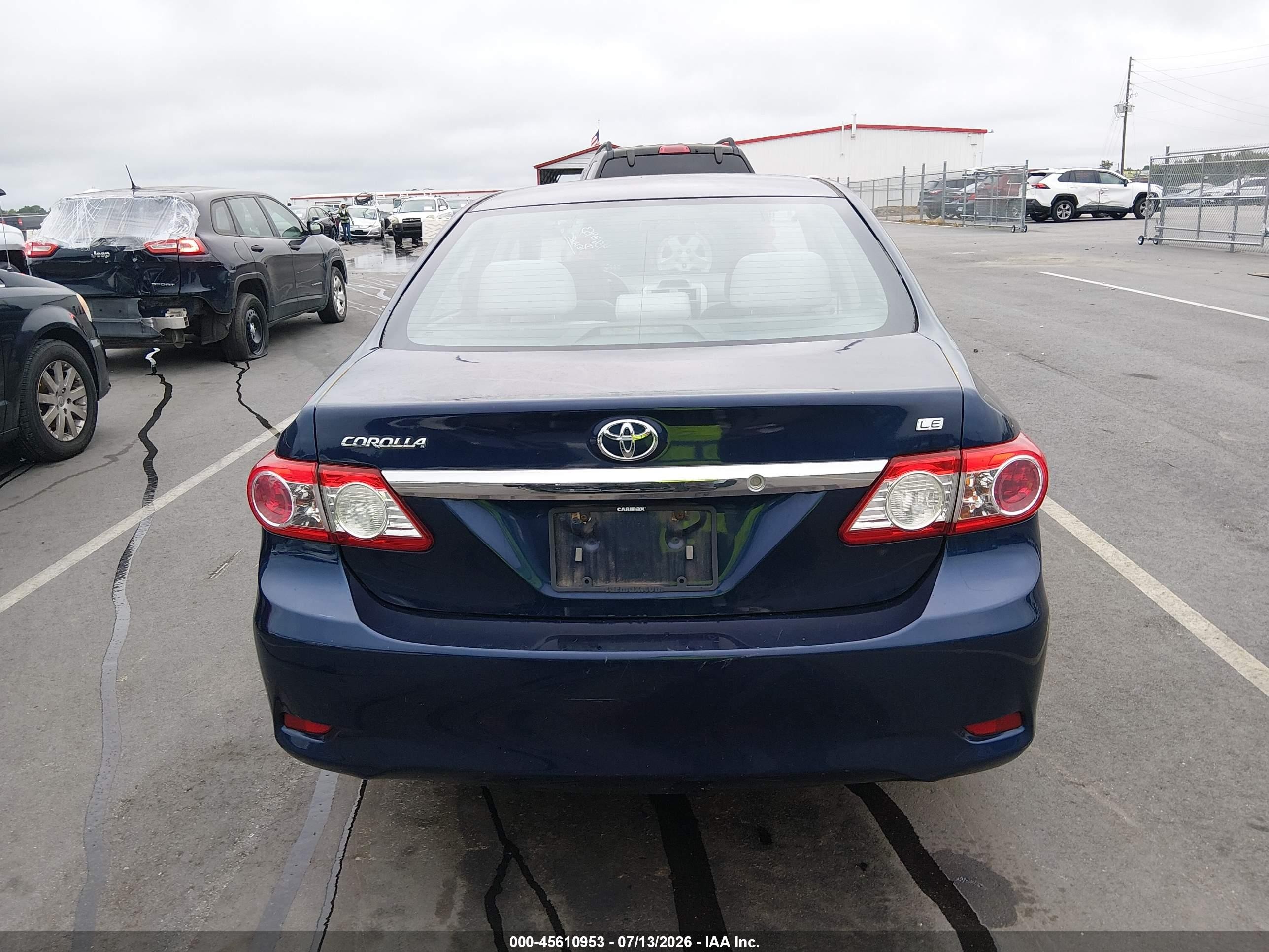 2013 Toyota Corolla Le Dark Blue vin: 5YFBU4EEXDP212411