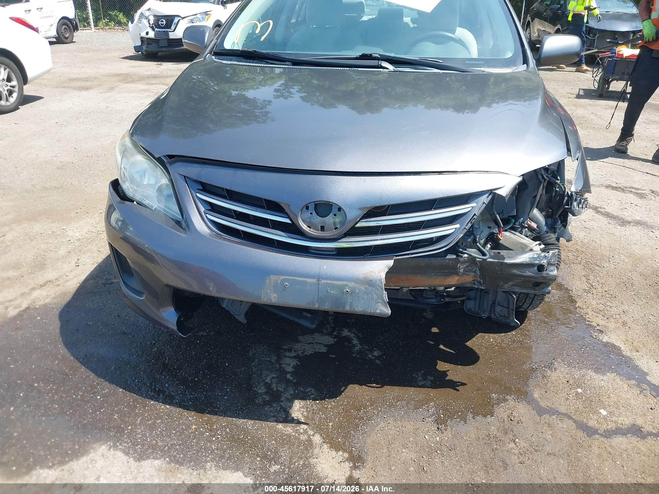 2013 Toyota Corolla Le Серый vin: 5YFBU4EEXDP217298