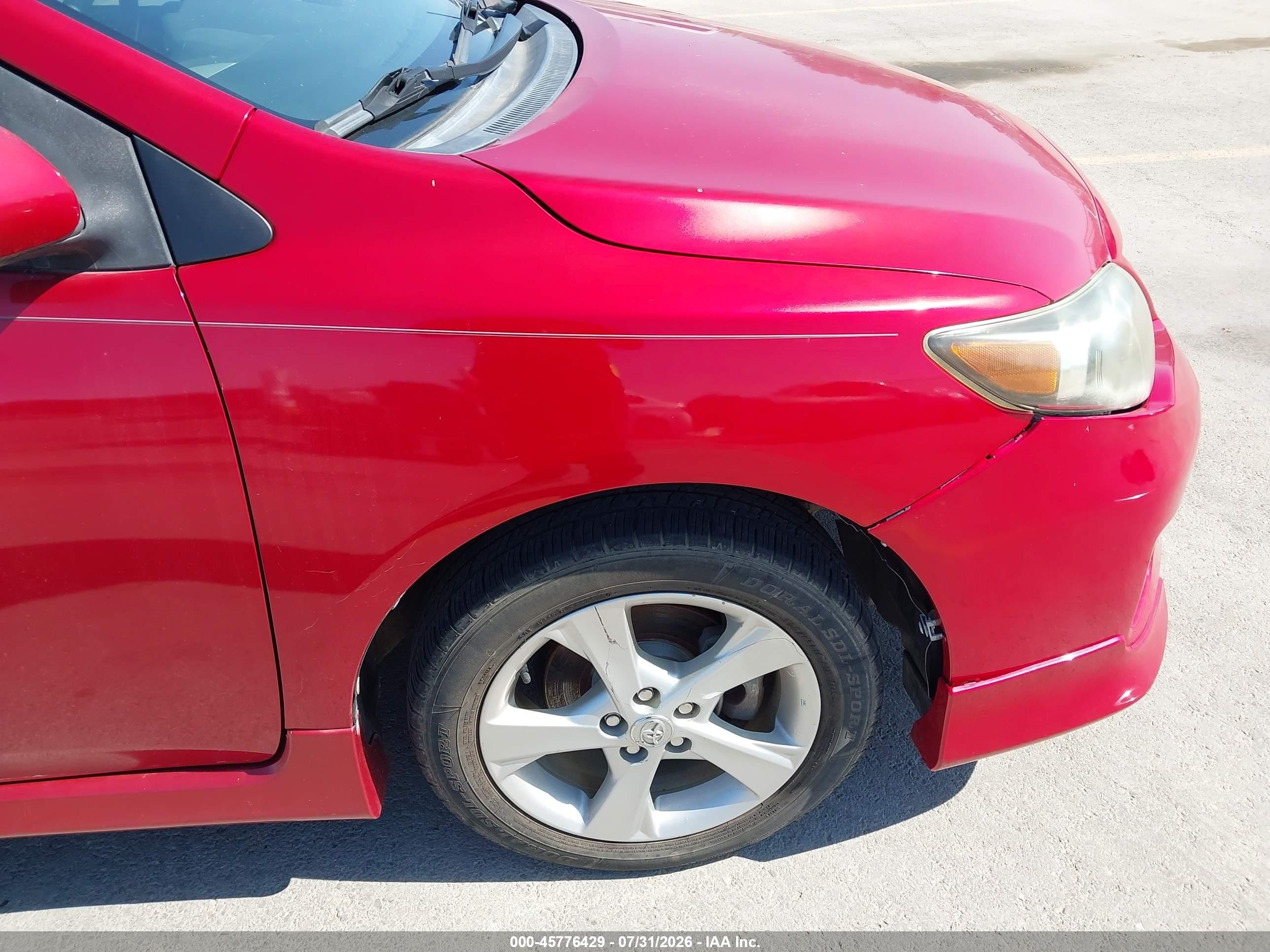 2013 Toyota Corolla S Красный vin: 5YFBU4EEXDP223988