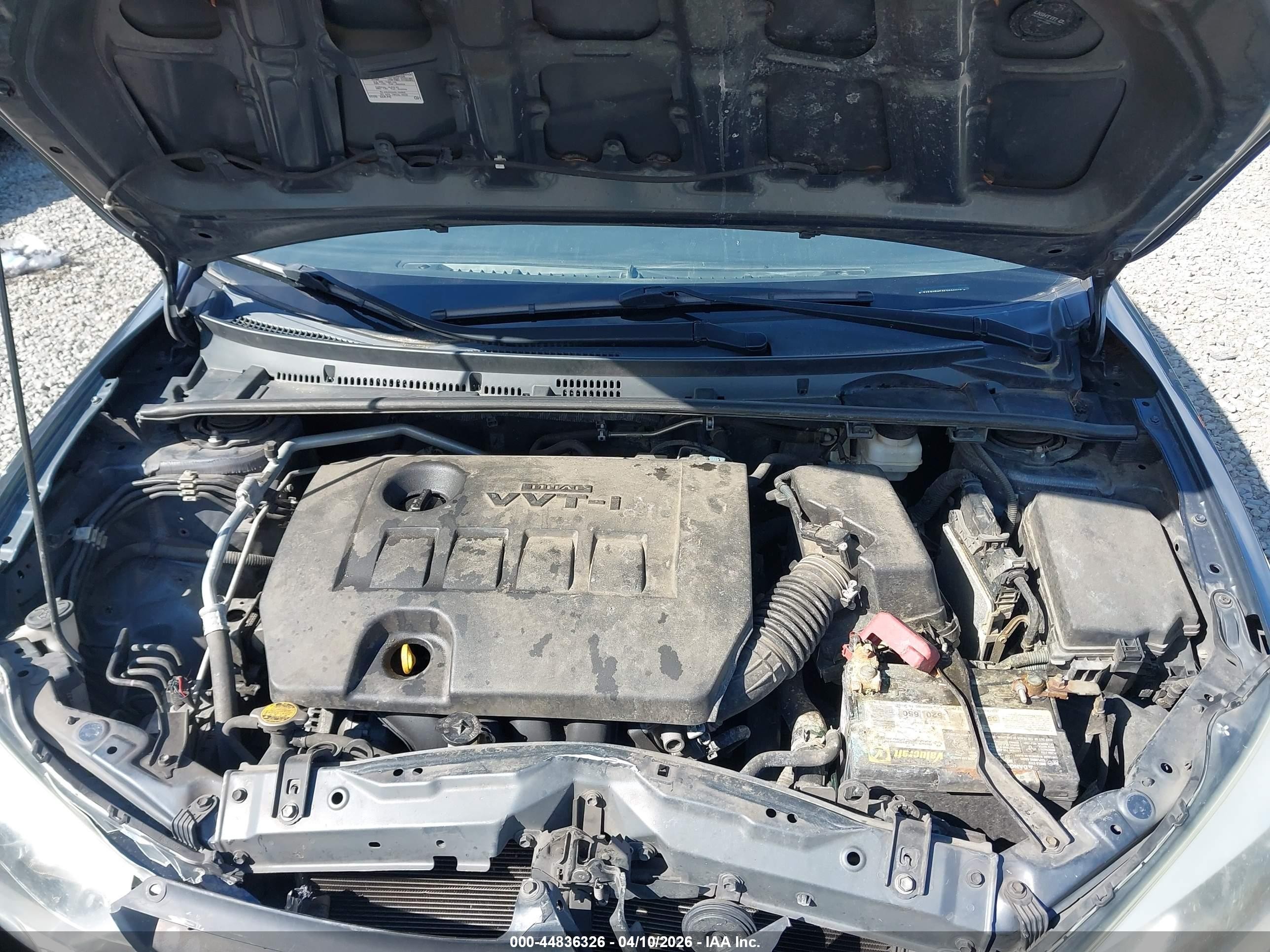 2014 Toyota Corolla Le Gray vin: 5YFBURHE0EP000868
