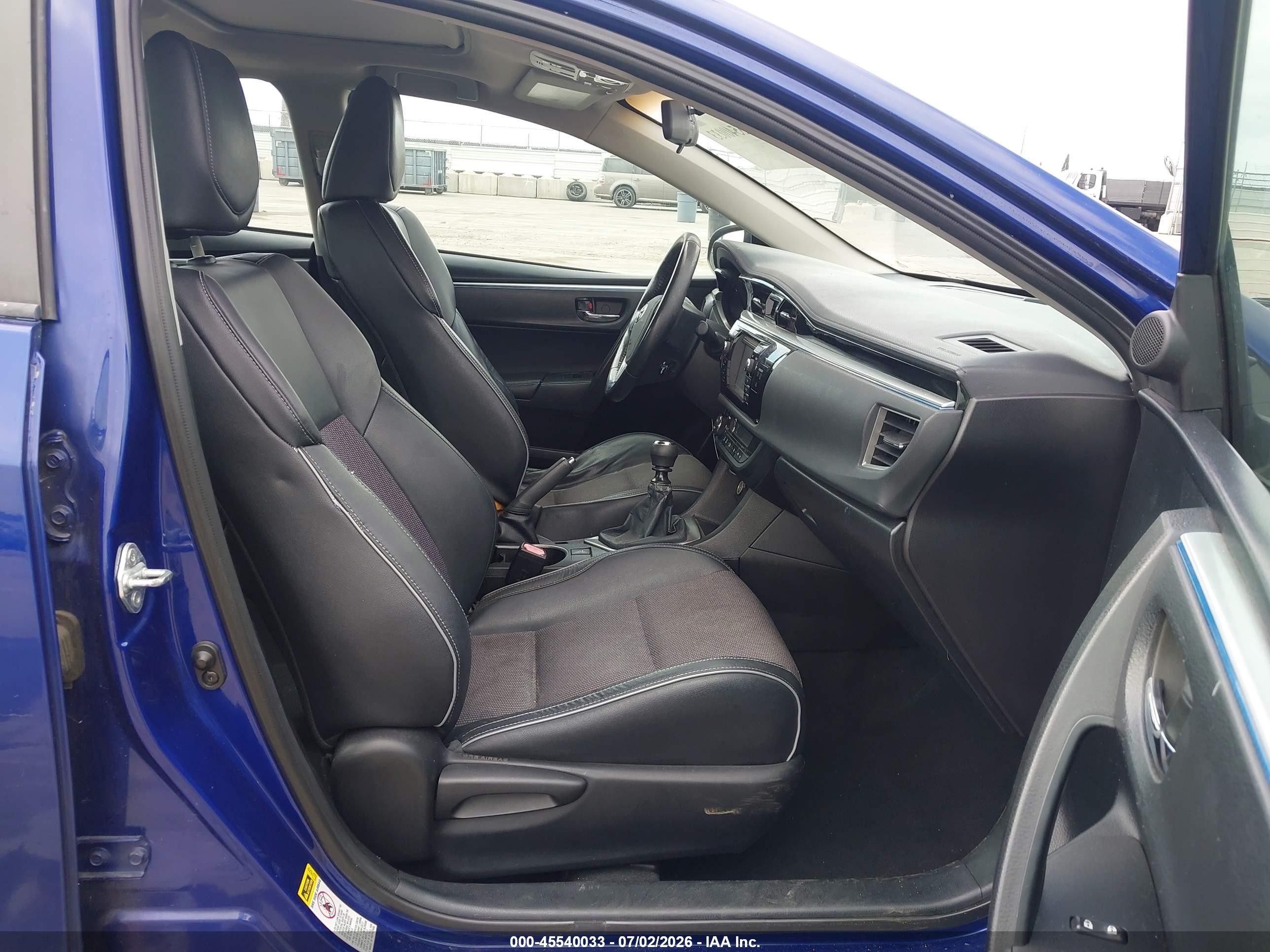2014 Toyota Corolla S Plus Blue vin: 5YFBURHE0EP054154