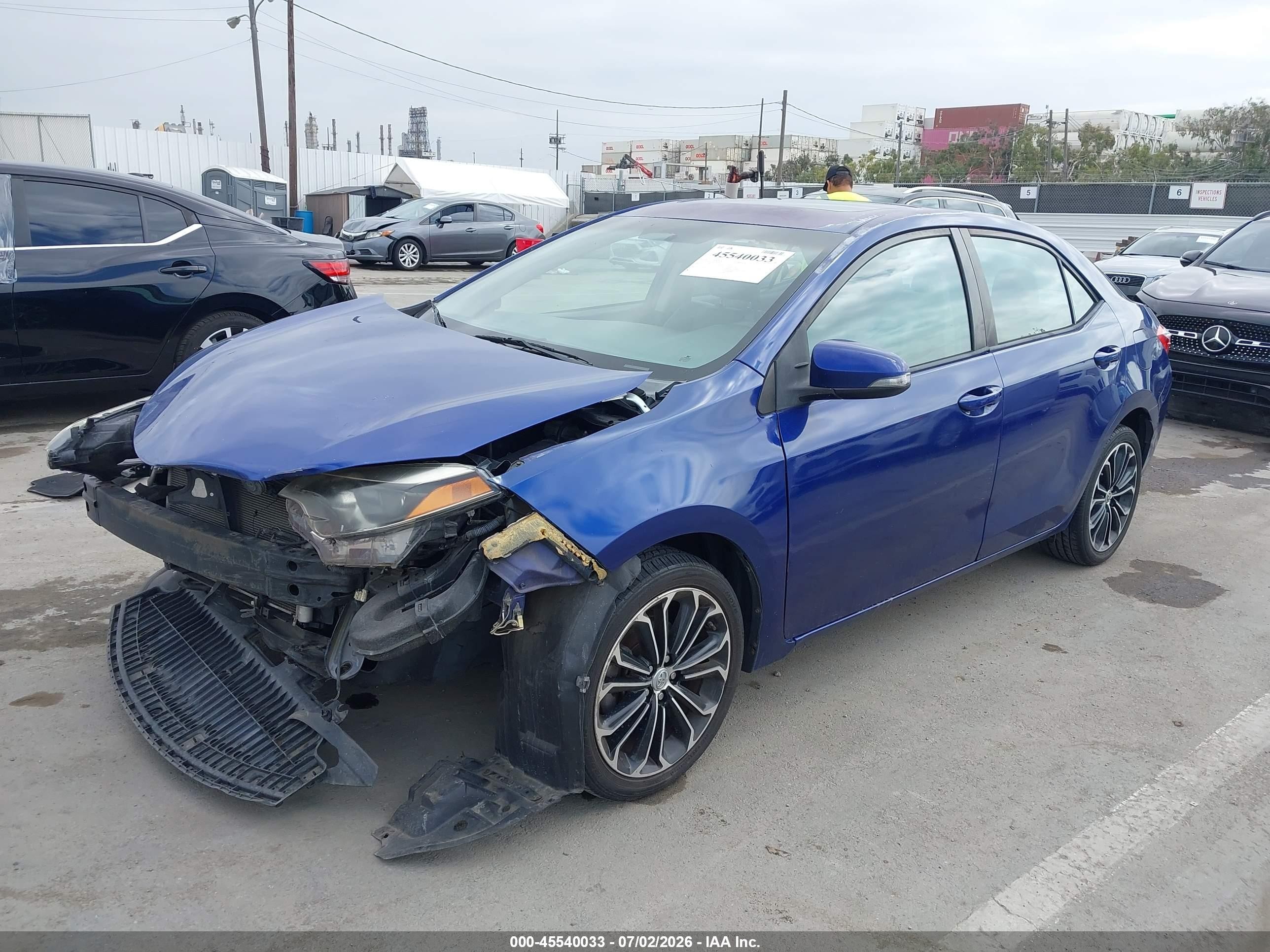2014 Toyota Corolla S Plus Blue vin: 5YFBURHE0EP054154