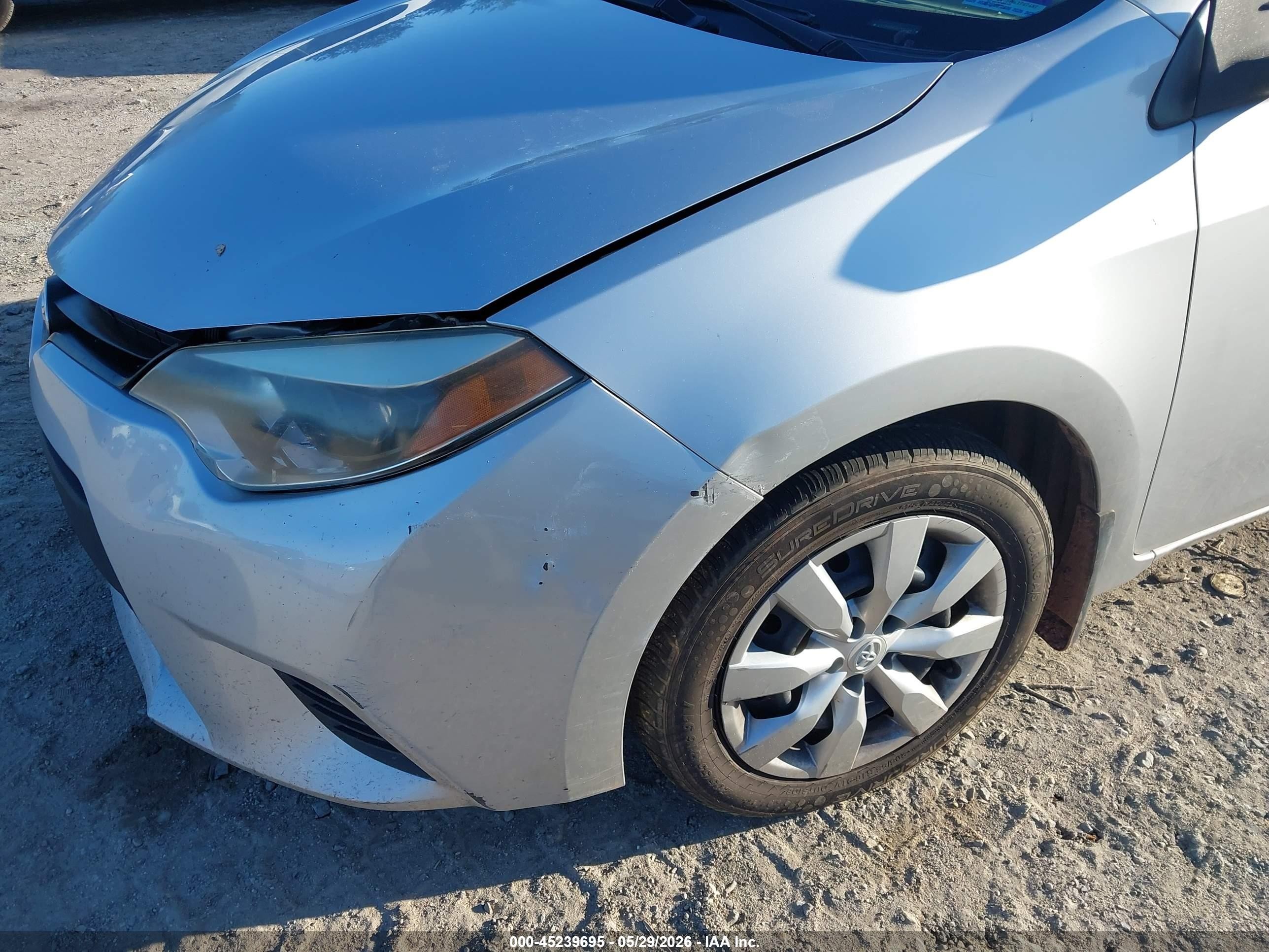 2014 Toyota Corolla Le Silver vin: 5YFBURHE0EP067843