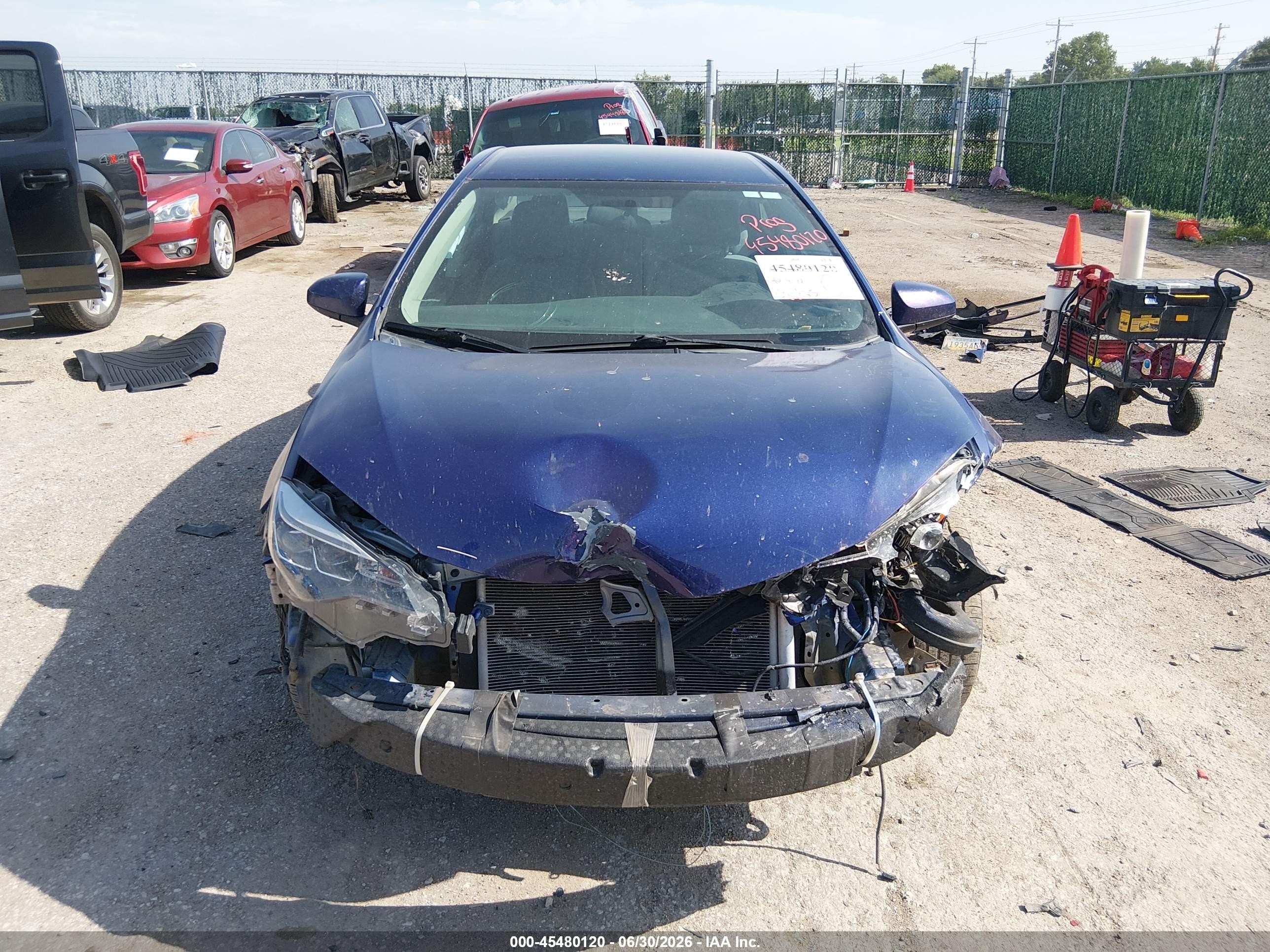 2014 Toyota Corolla Le Blue vin: 5YFBURHE0EP080933