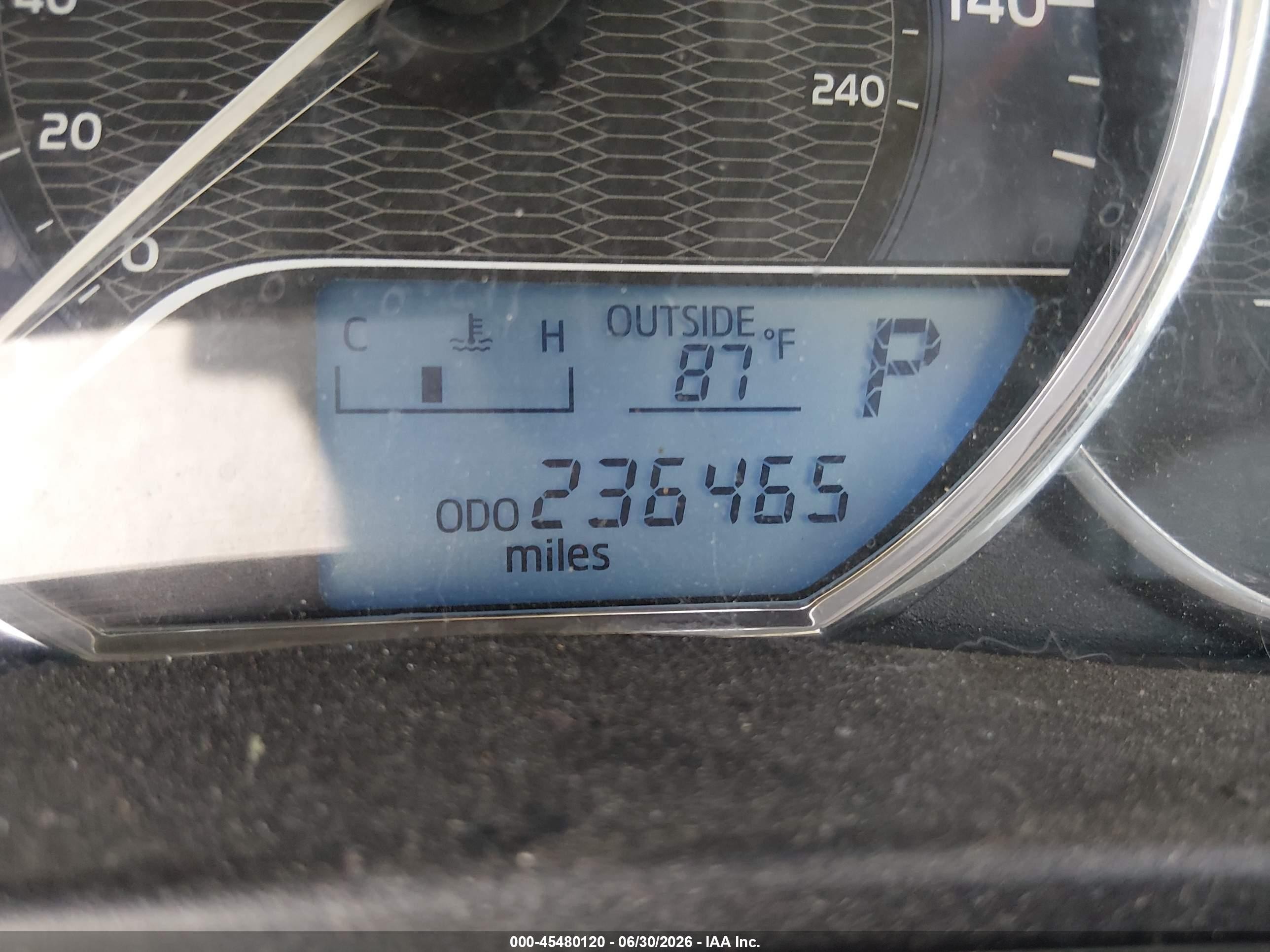 2014 Toyota Corolla Le Blue vin: 5YFBURHE0EP080933
