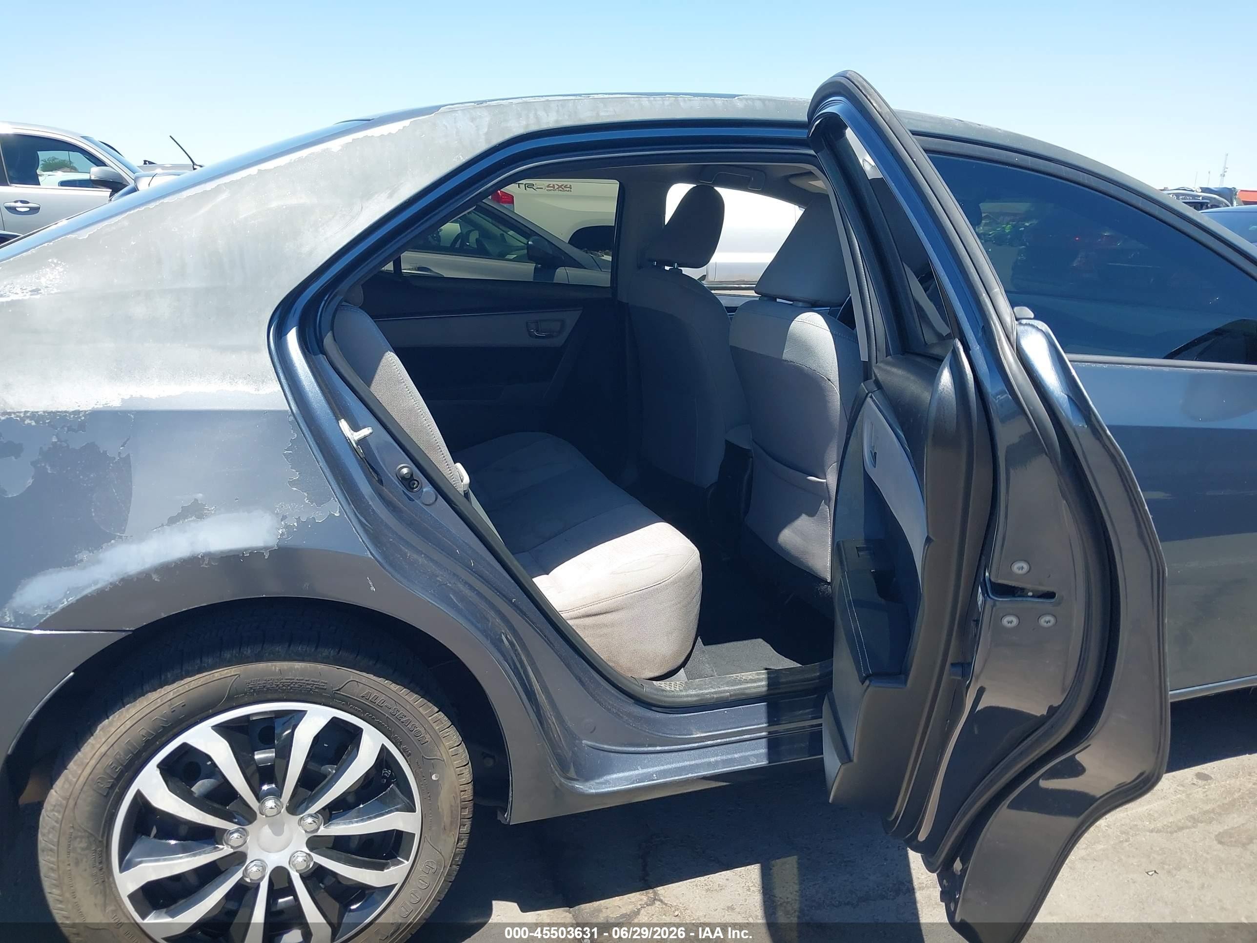 2014 Toyota Corolla Le Navy vin: 5YFBURHE0EP099630