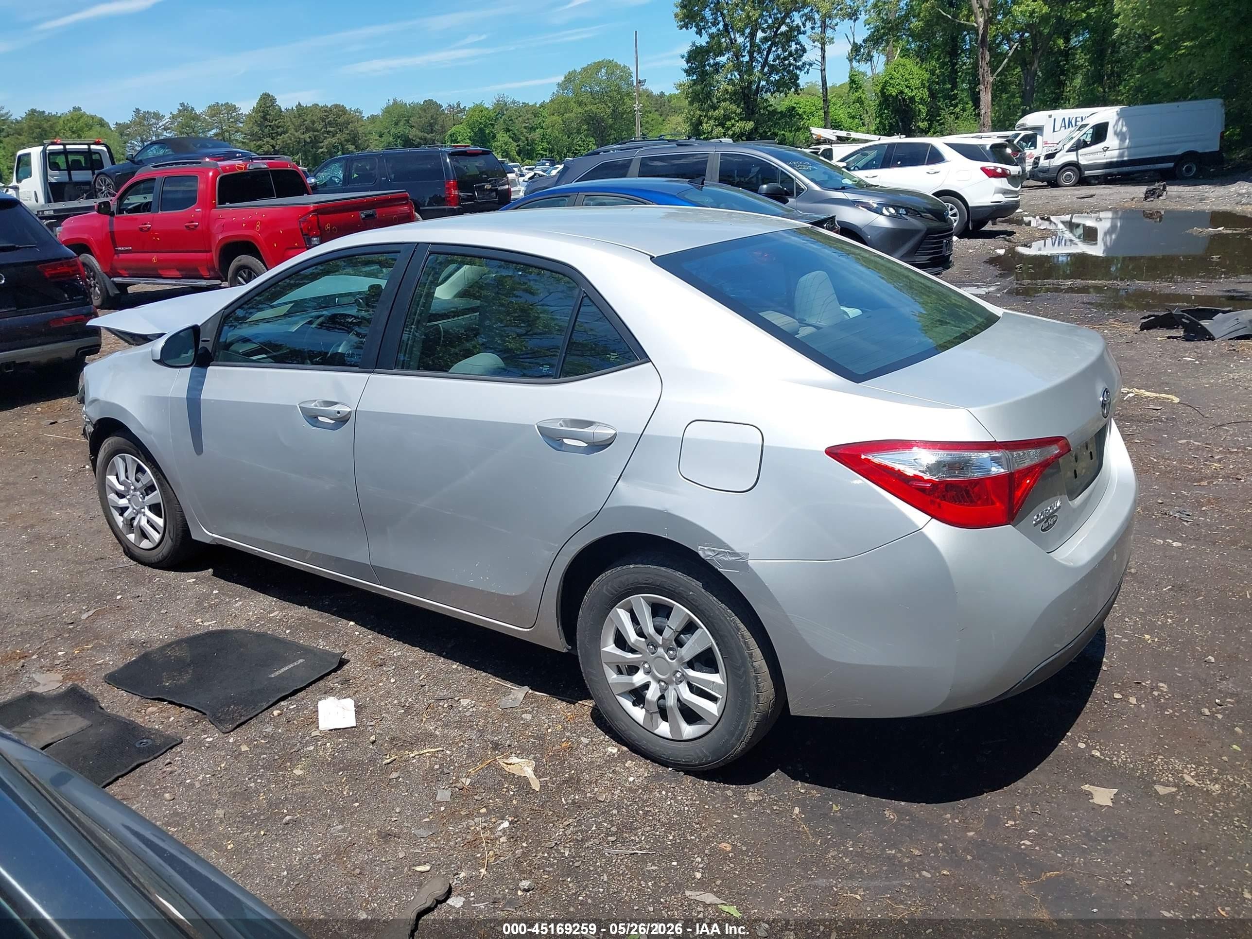 2014 Toyota Corolla L Silver vin: 5YFBURHE0EP113364