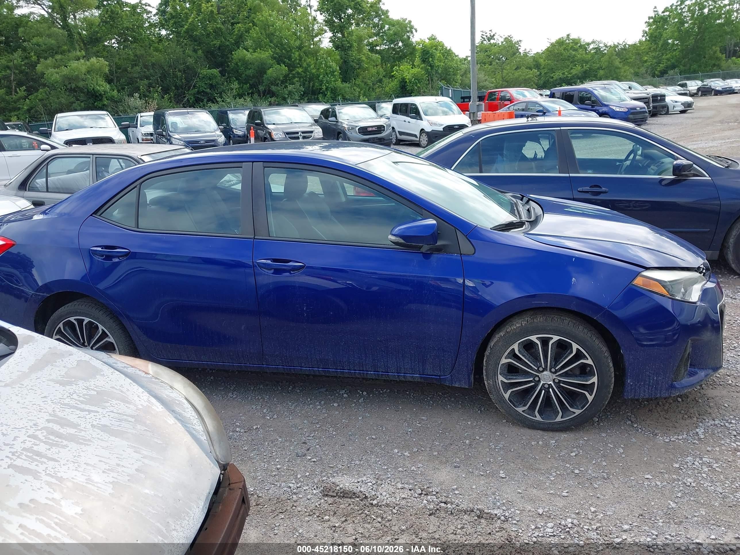 2014 Toyota Corolla S Plus Blue vin: 5YFBURHE0EP118824