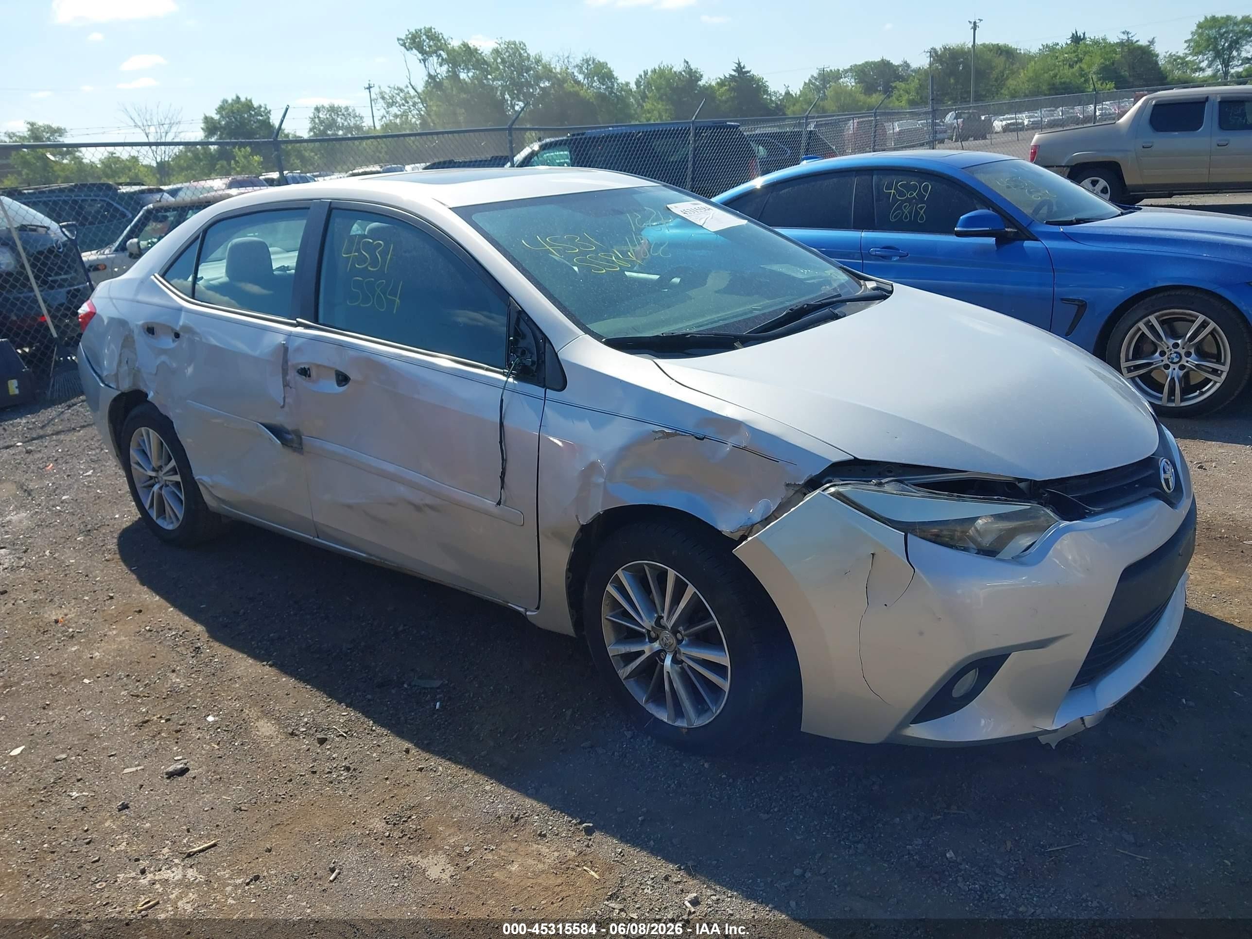 2014 Toyota Corolla Le Plus Silver vin: 5YFBURHE0EP123120