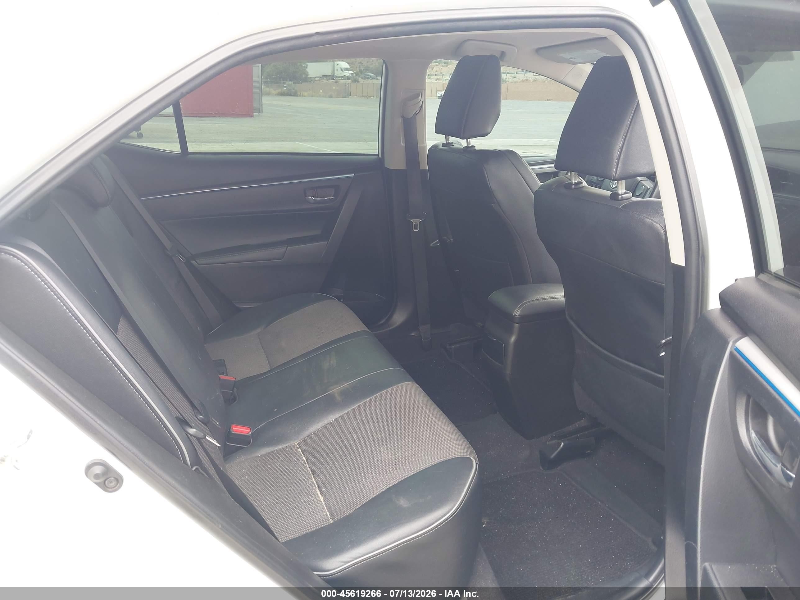 2014 Toyota Corolla S Plus Белый vin: 5YFBURHE0EP129385