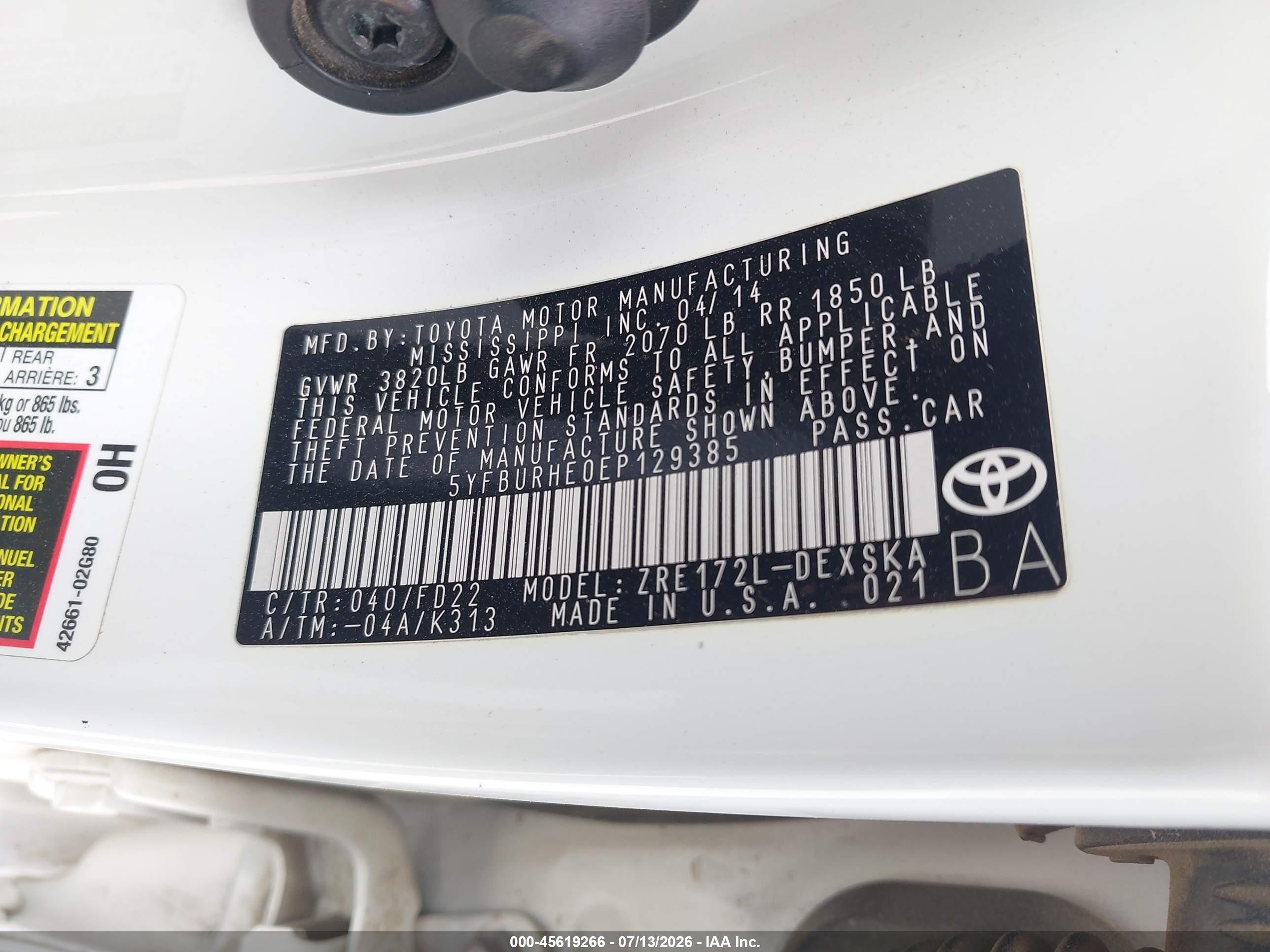 2014 Toyota Corolla S Plus Белый vin: 5YFBURHE0EP129385