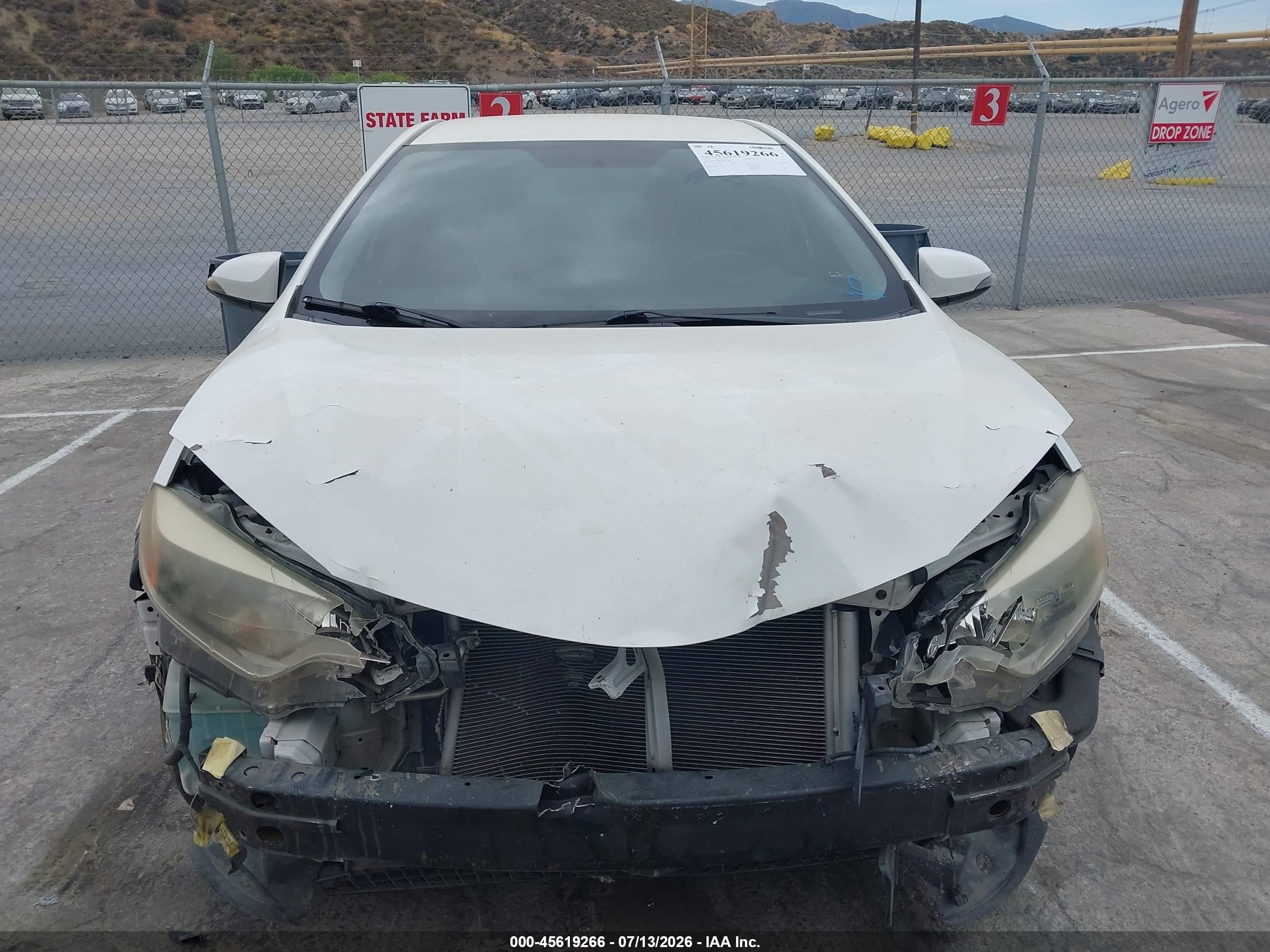 2014 Toyota Corolla S Plus Белый vin: 5YFBURHE0EP129385