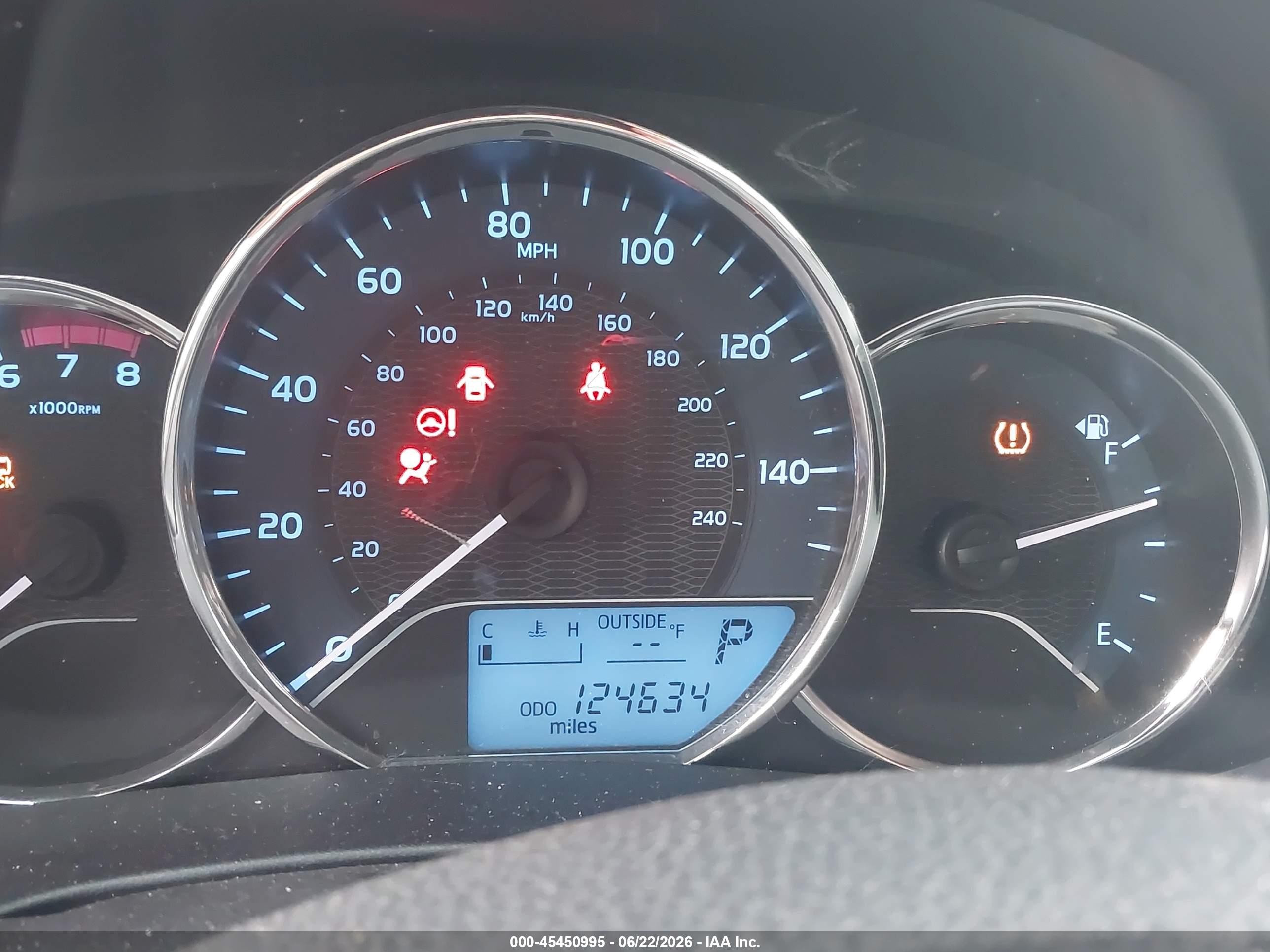 2014 Toyota Corolla Le/le Plus/le Premium Белый vin: 5YFBURHE0EP133906