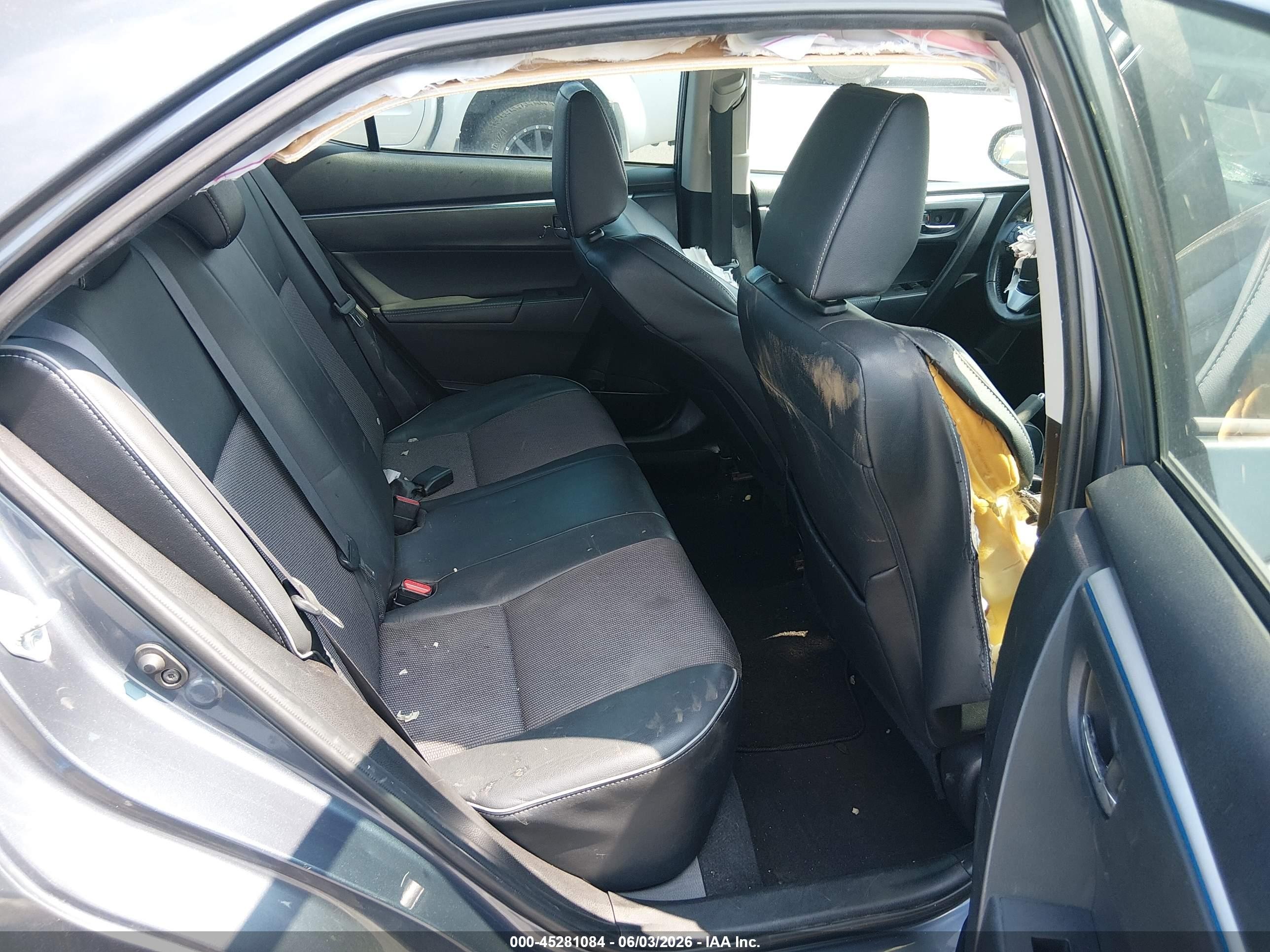 2014 Toyota Corolla S Blue vin: 5YFBURHE0EP138698