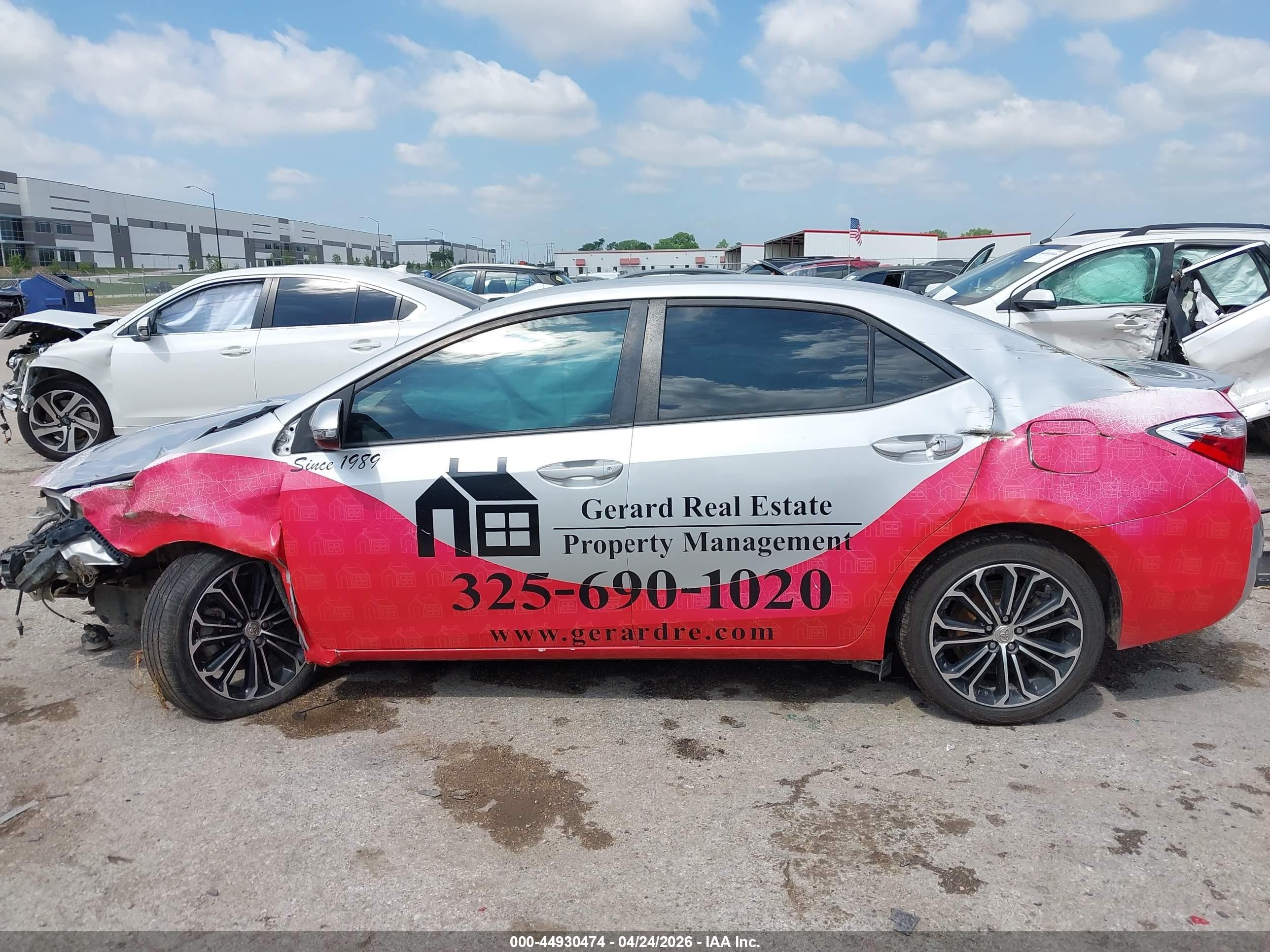 2014 Toyota Corolla S Plus Silver vin: 5YFBURHE0EP144291
