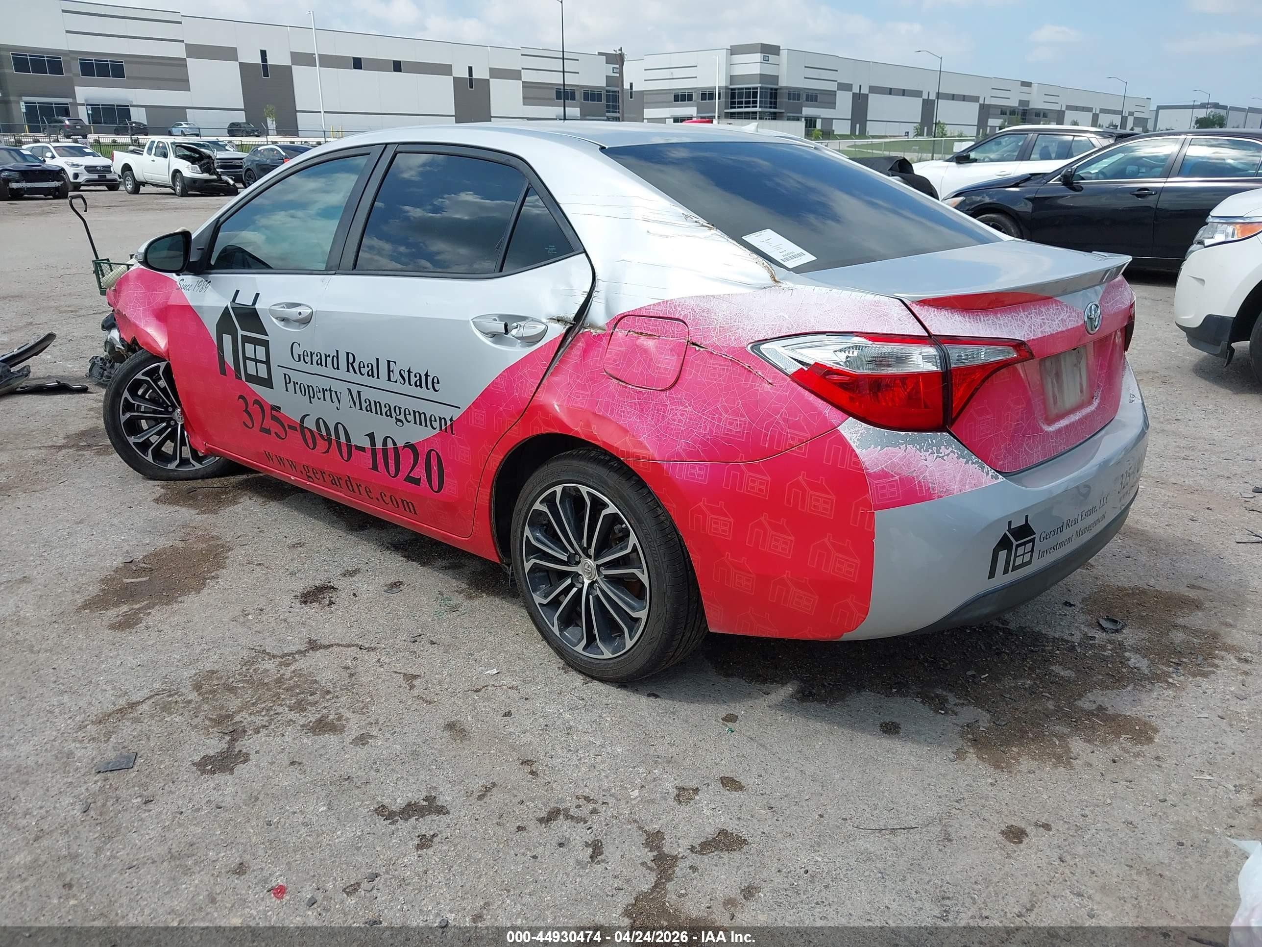 2014 Toyota Corolla S Plus Silver vin: 5YFBURHE0EP144291