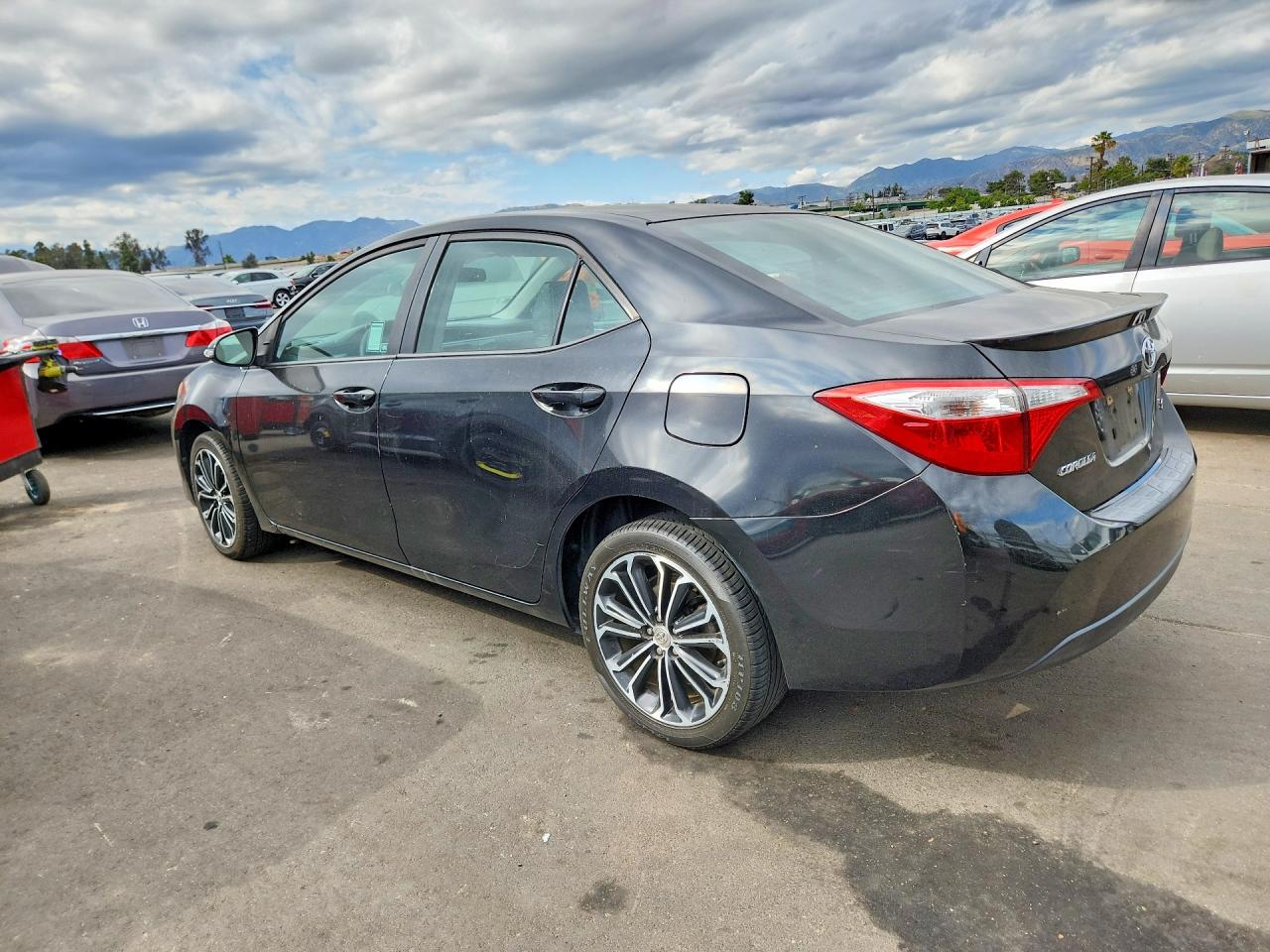 2014 Toyota Corolla S Plus Black vin: 5YFBURHE0EP154643