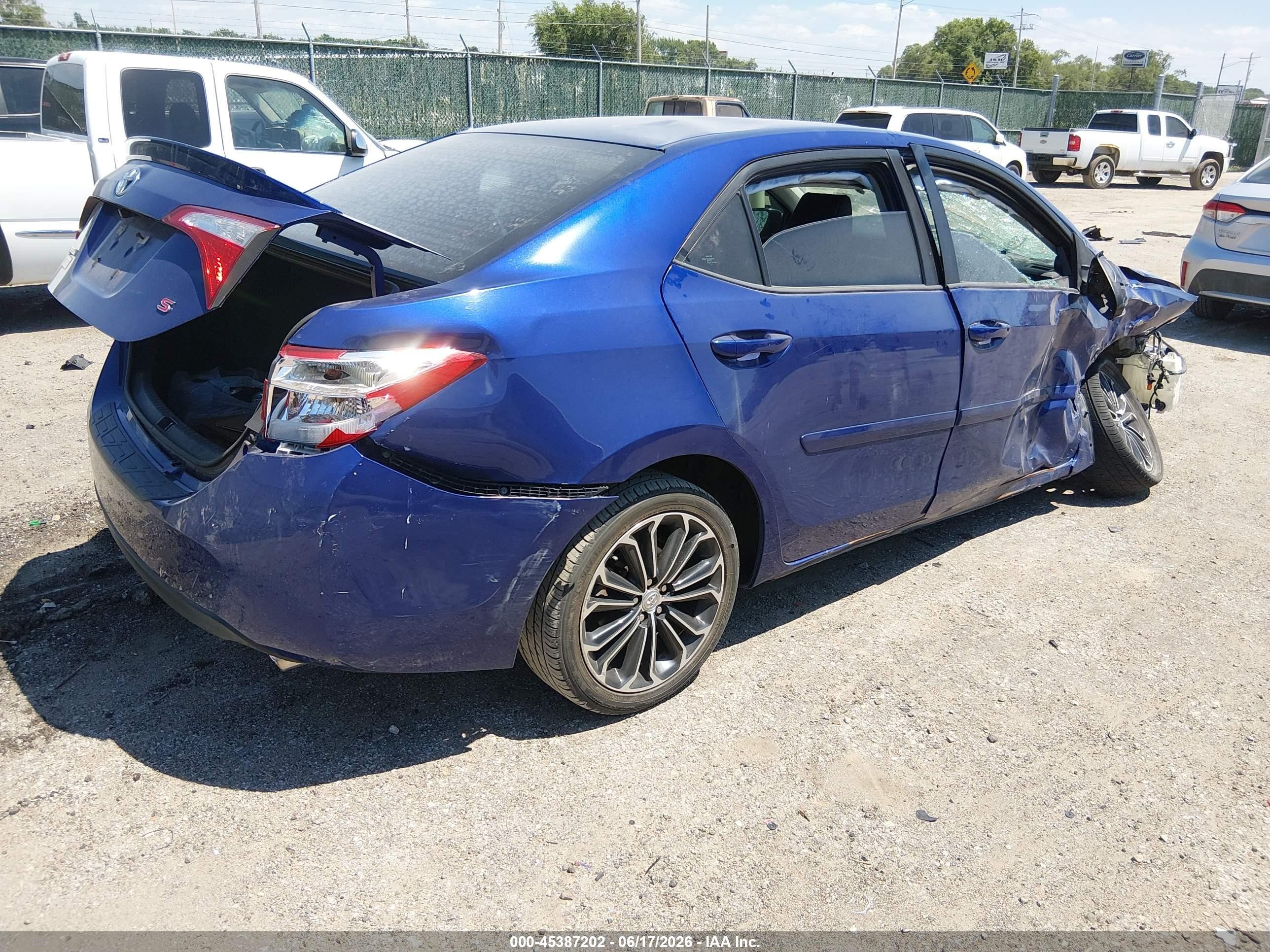 2014 Toyota Corolla S Plus Blue vin: 5YFBURHE0EP165805