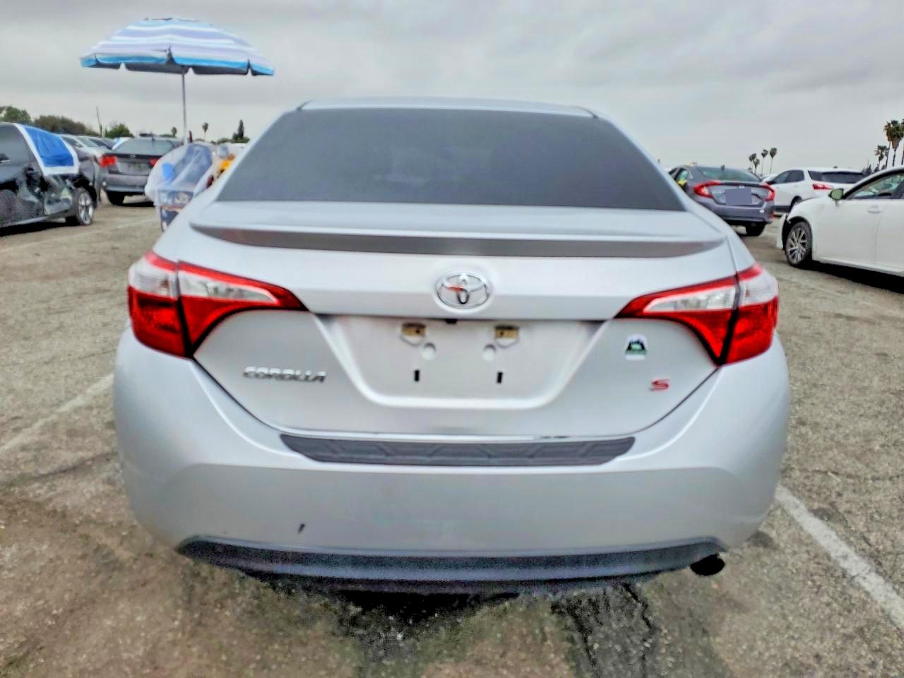 2014 Toyota Corolla L Silver vin: 5YFBURHE0EP173774