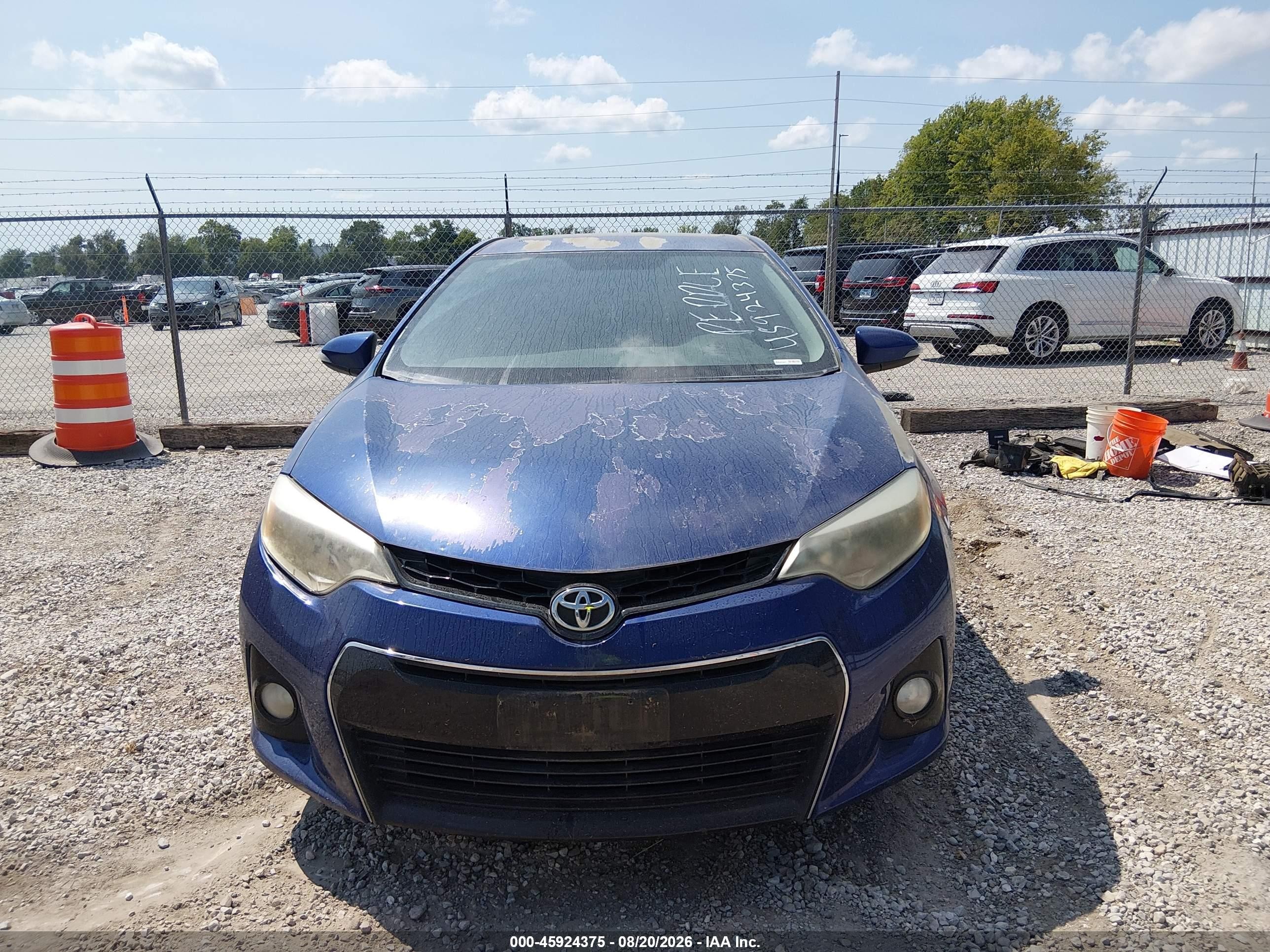 2014 Toyota Corolla S Plus Blue vin: 5YFBURHE0EP174309