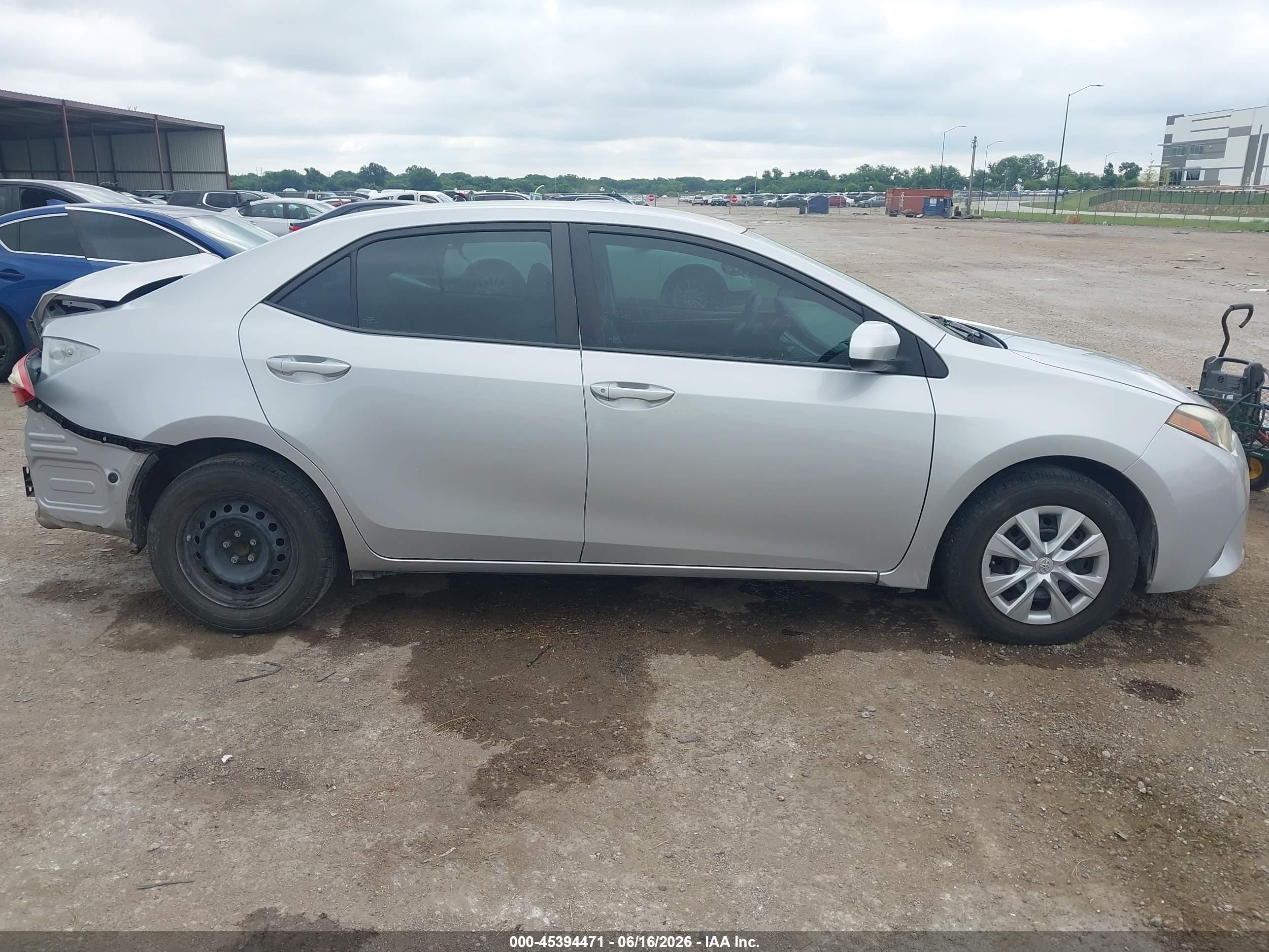 2015 Toyota Corolla L Серебряный vin: 5YFBURHE0FP186459