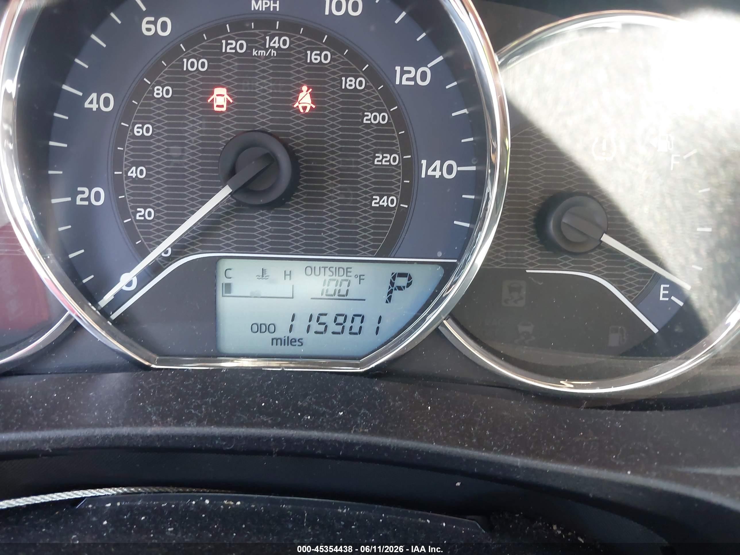 2015 Toyota Corolla Le Plus Blue vin: 5YFBURHE0FP203860