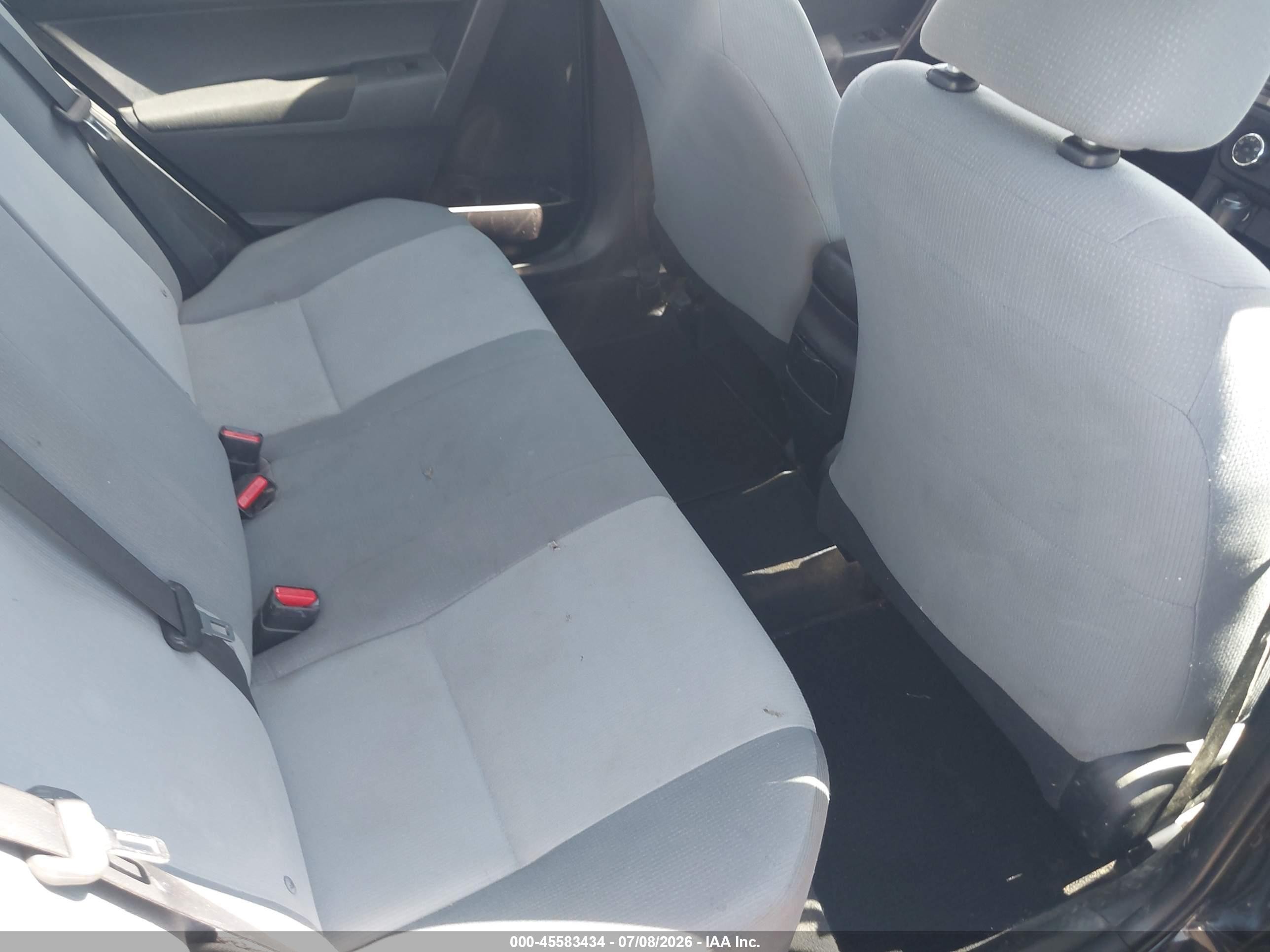2015 Toyota Corolla L Black vin: 5YFBURHE0FP211683
