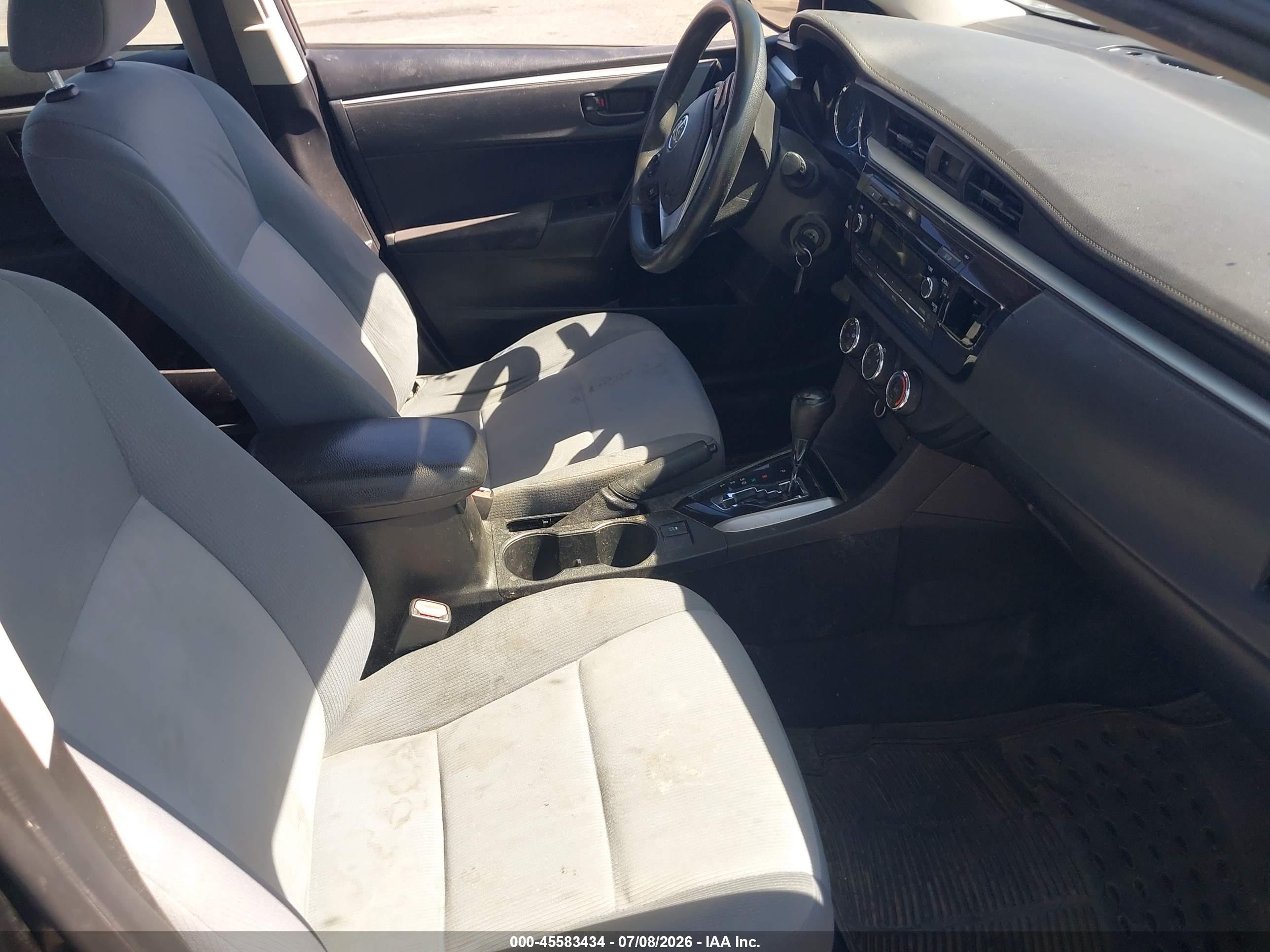 2015 Toyota Corolla L Black vin: 5YFBURHE0FP211683
