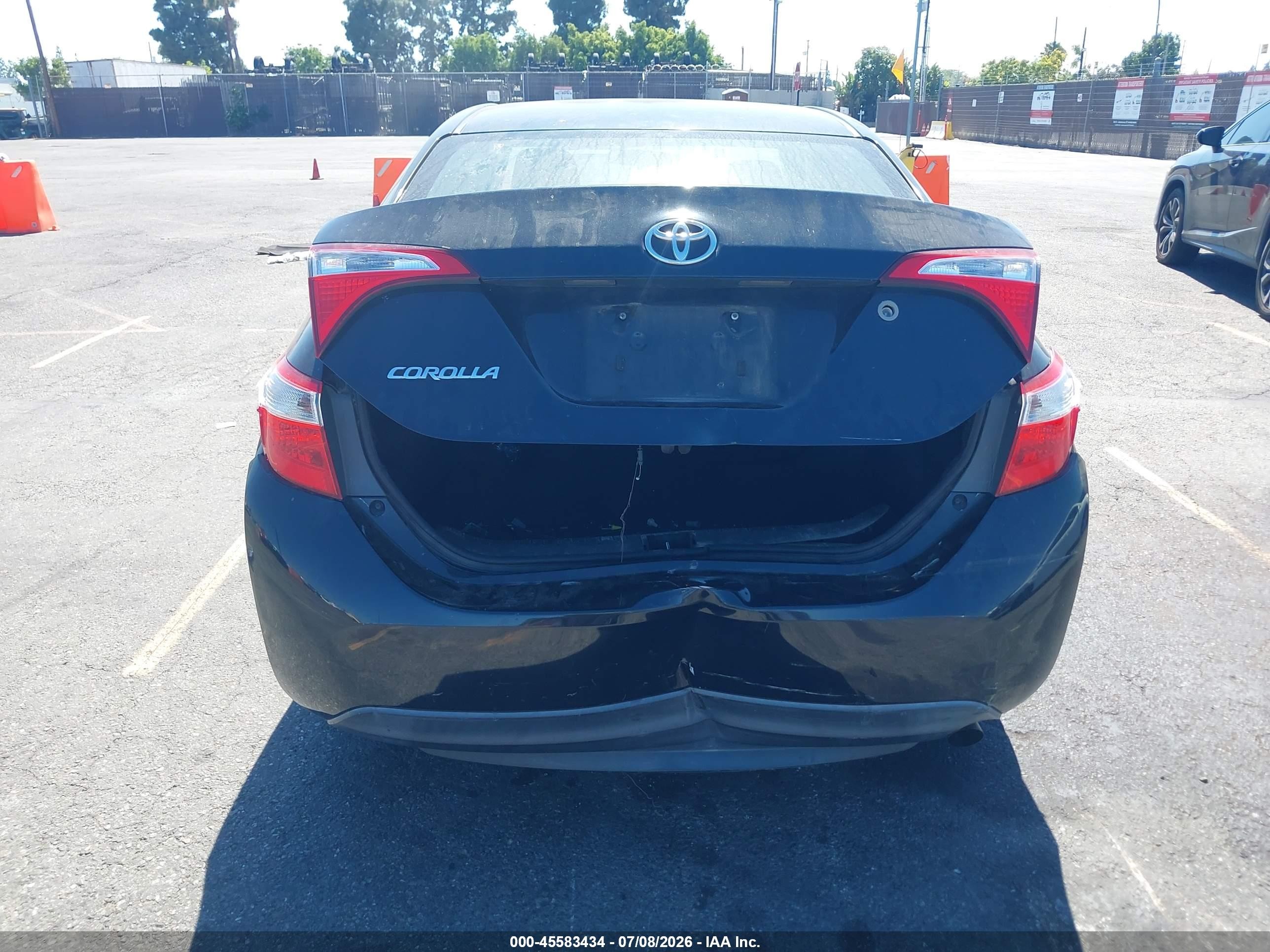 2015 Toyota Corolla L Black vin: 5YFBURHE0FP211683