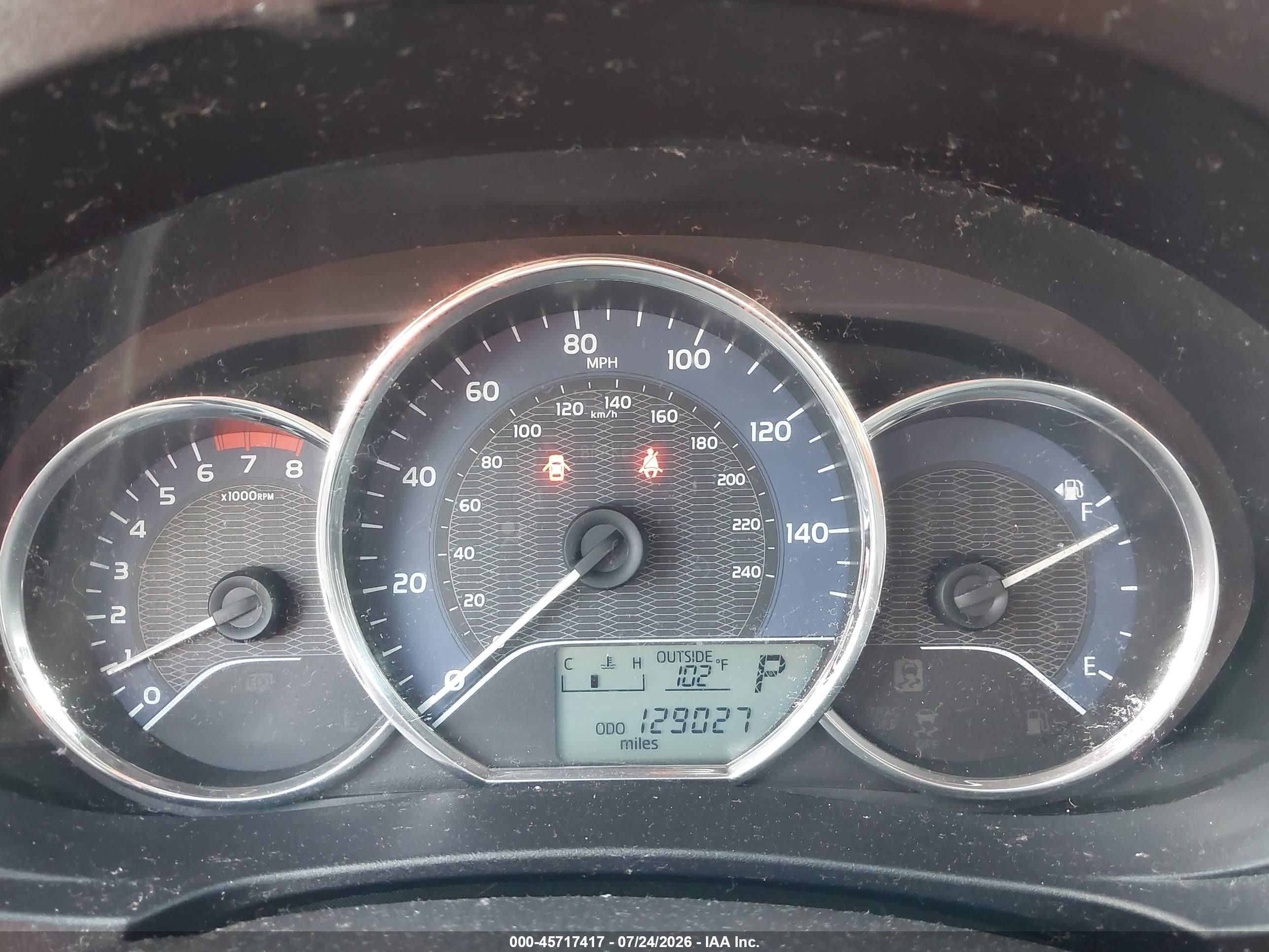 2015 Toyota Corolla Le Silver vin: 5YFBURHE0FP212865