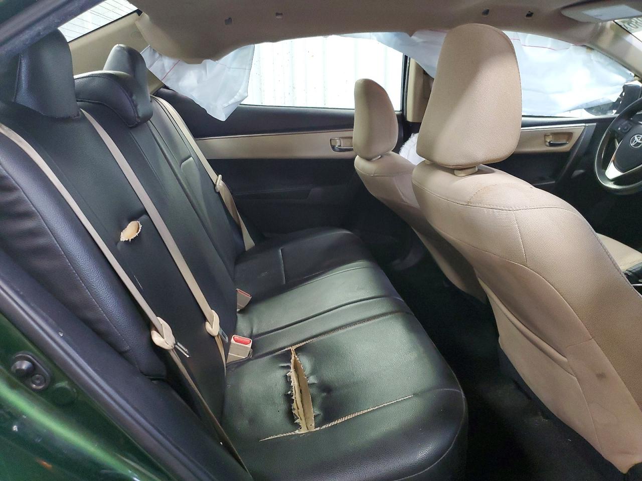 2015 Toyota Corolla Le Green vin: 5YFBURHE0FP227902