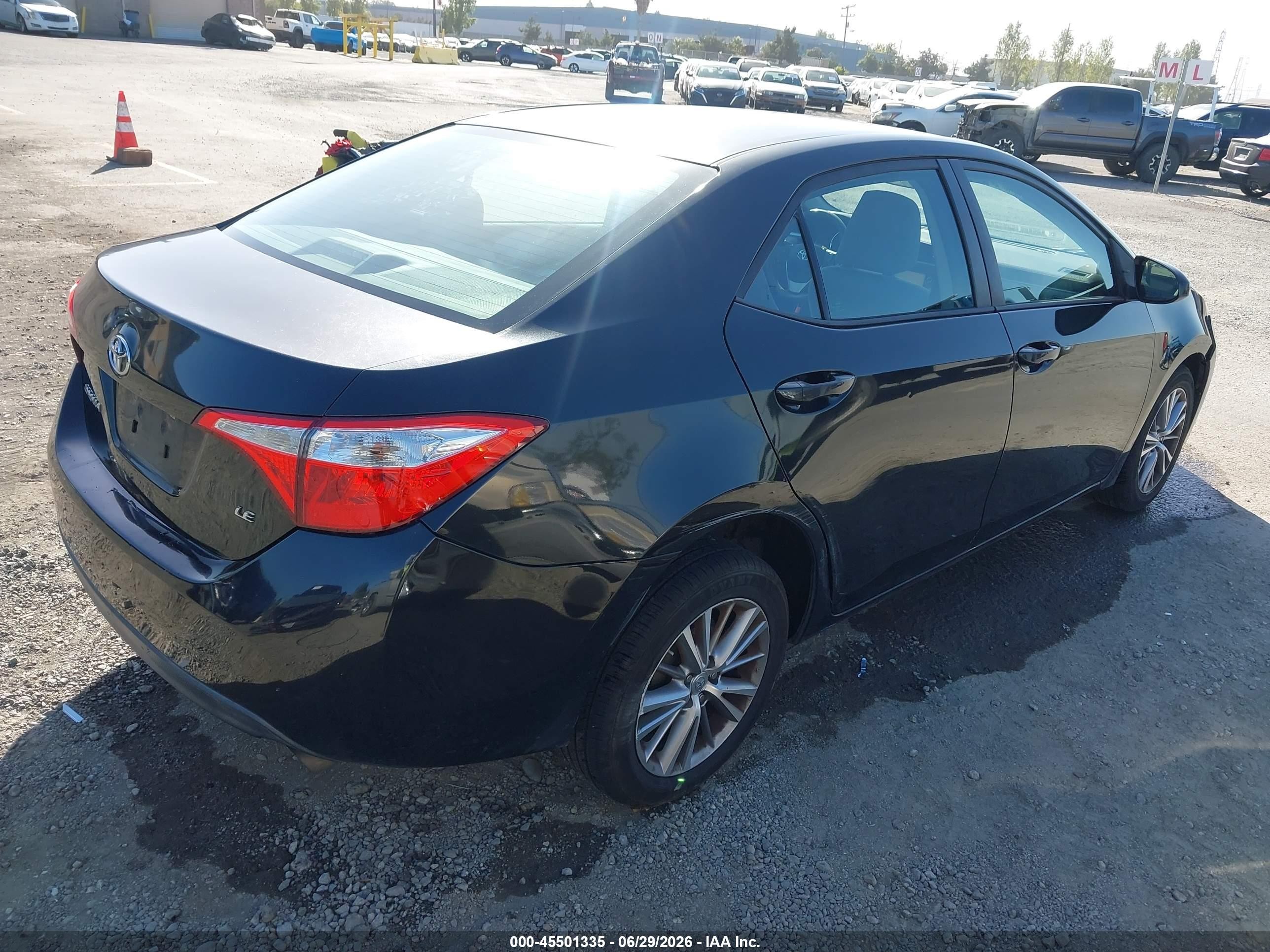 2015 Toyota Corolla Le Plus Black vin: 5YFBURHE0FP238561