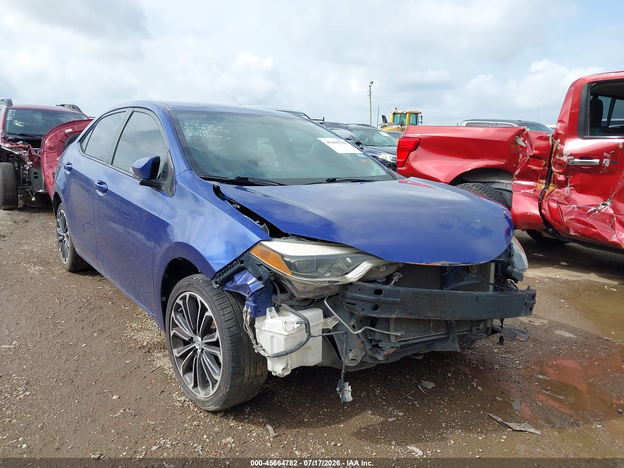 2015 Toyota Corolla S Plus Blue vin: 5YFBURHE0FP240097