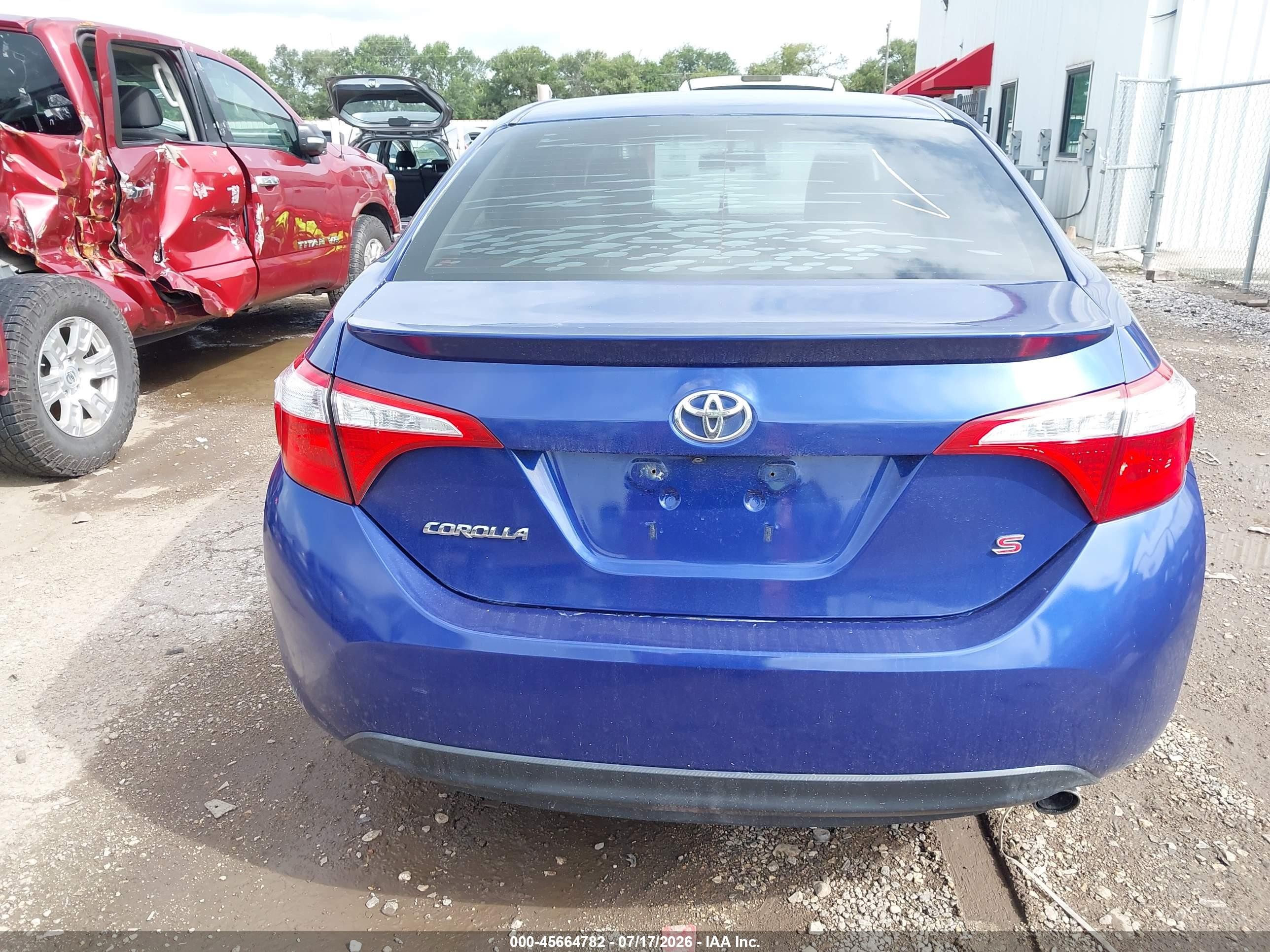 2015 Toyota Corolla S Plus Blue vin: 5YFBURHE0FP240097