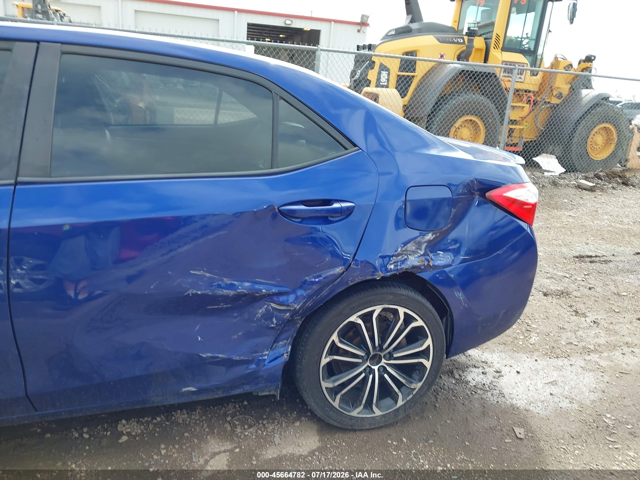 2015 Toyota Corolla S Plus Blue vin: 5YFBURHE0FP240097
