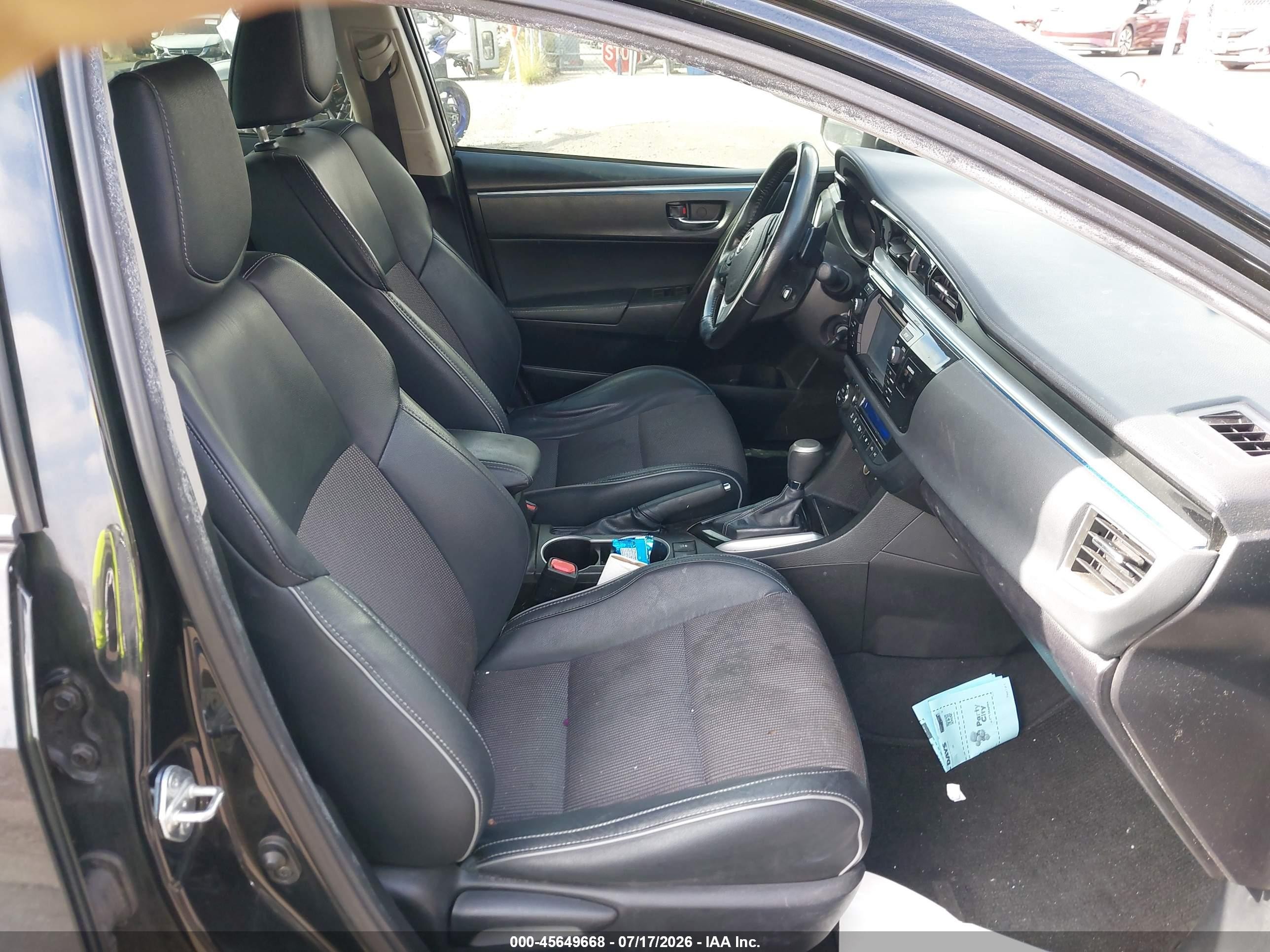 2015 Toyota Corolla S Plus Черный vin: 5YFBURHE0FP251004