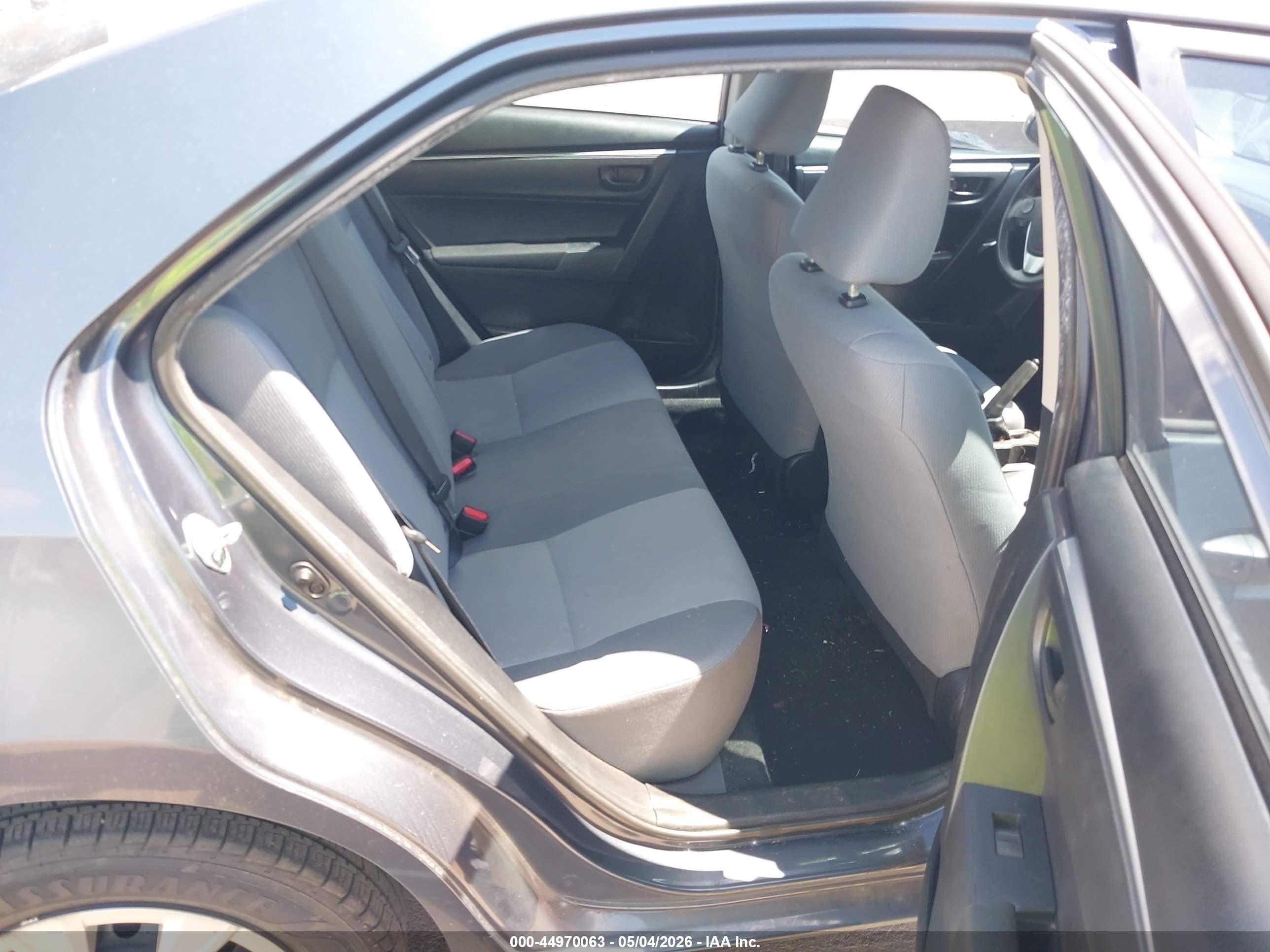 2015 Toyota Corolla L Gray vin: 5YFBURHE0FP255666
