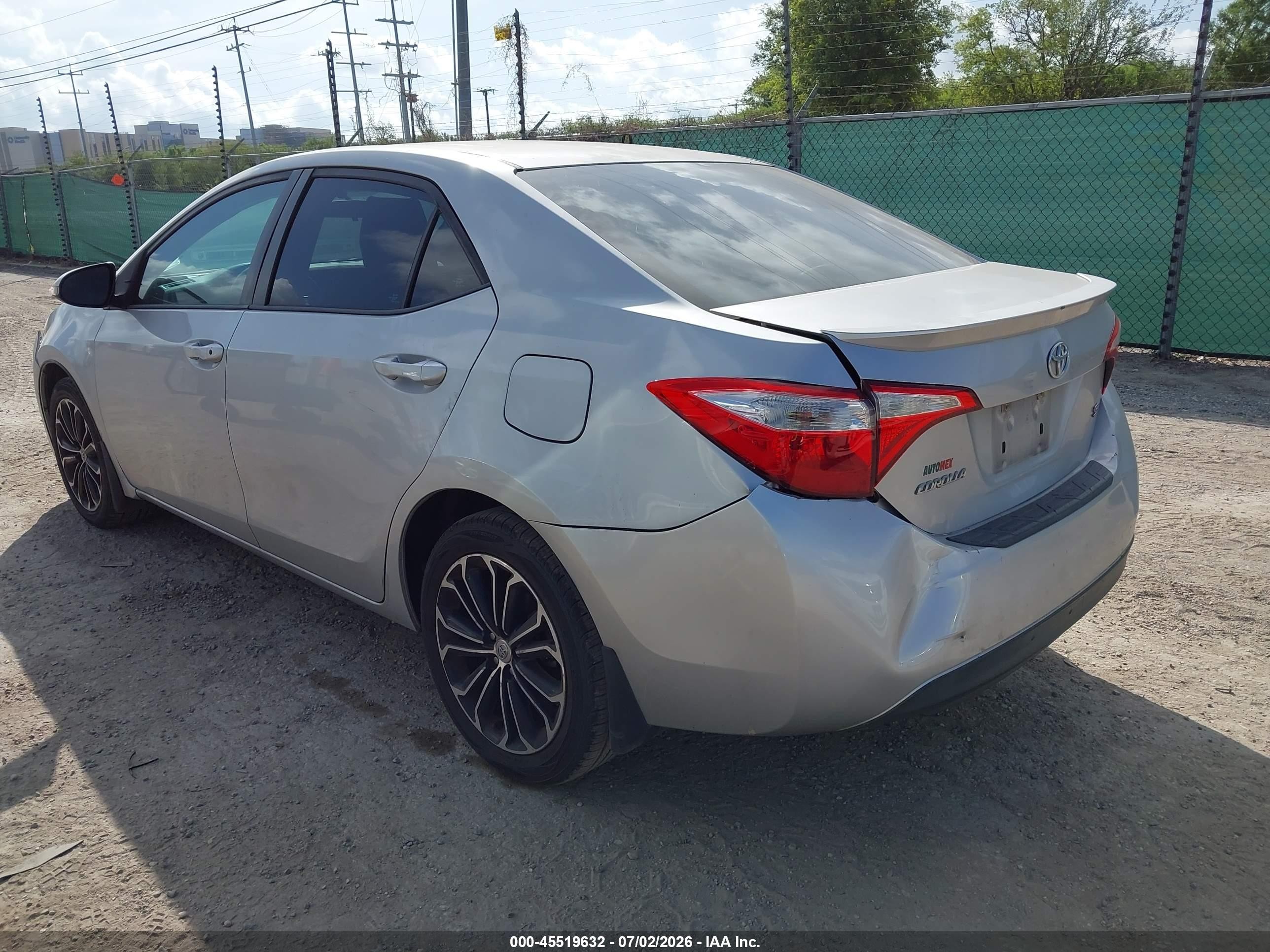 2015 Toyota Corolla S Plus Silver vin: 5YFBURHE0FP258048