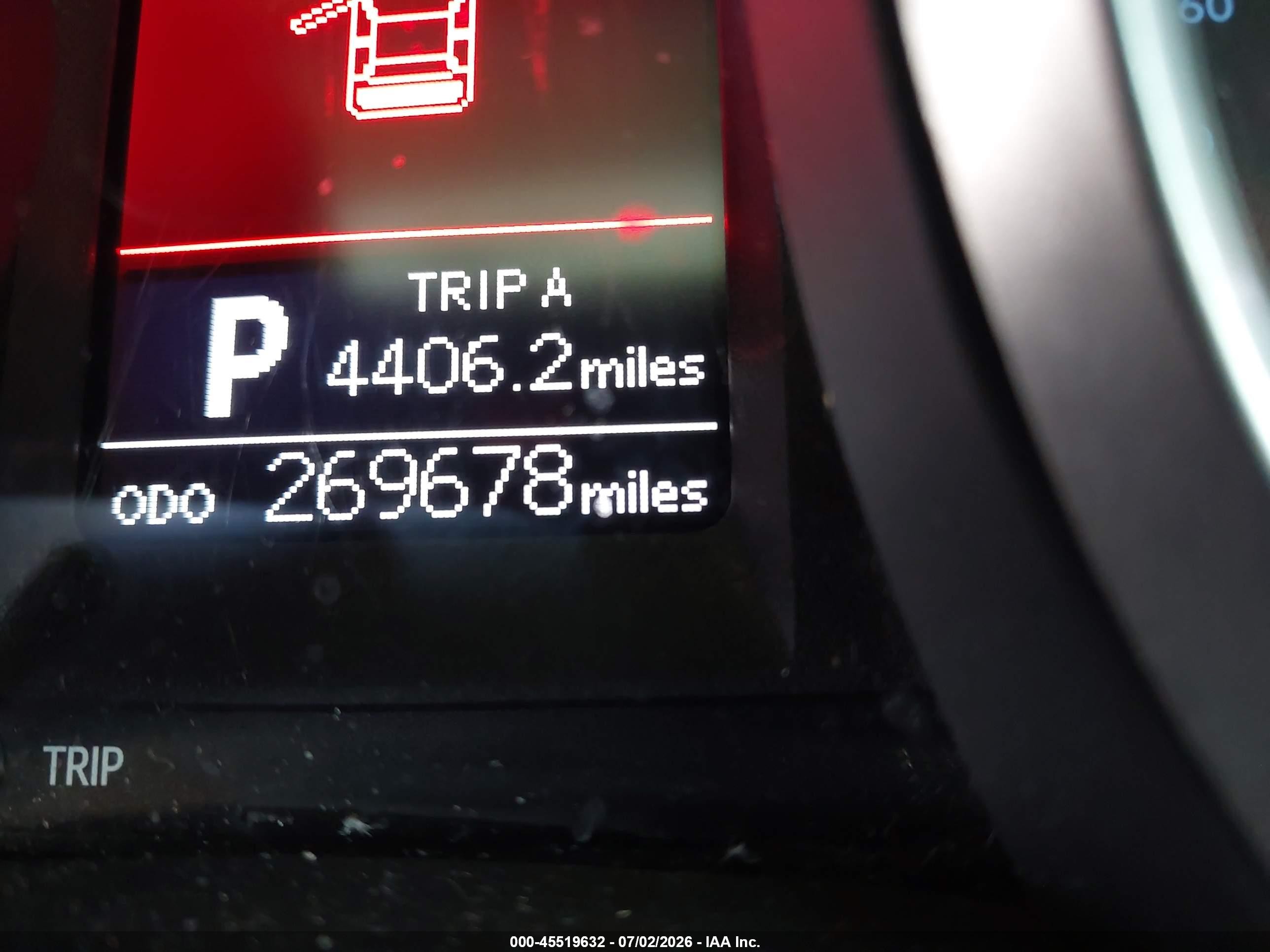 2015 Toyota Corolla S Plus Silver vin: 5YFBURHE0FP258048
